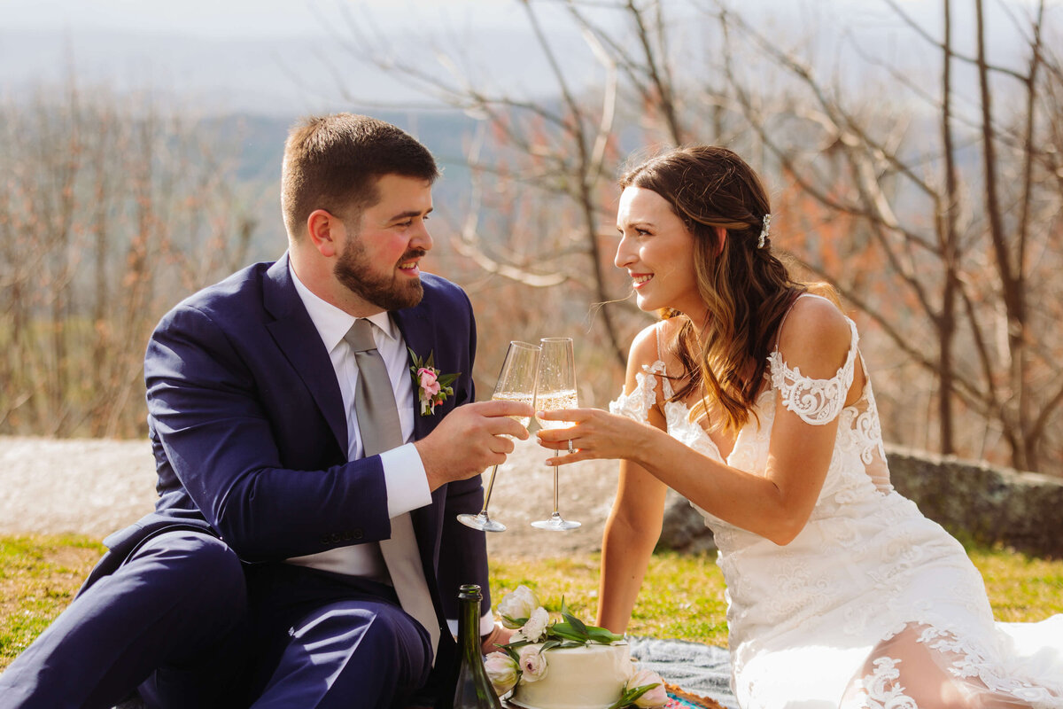 Jump-Offf-Rock-NC-Elopement-56