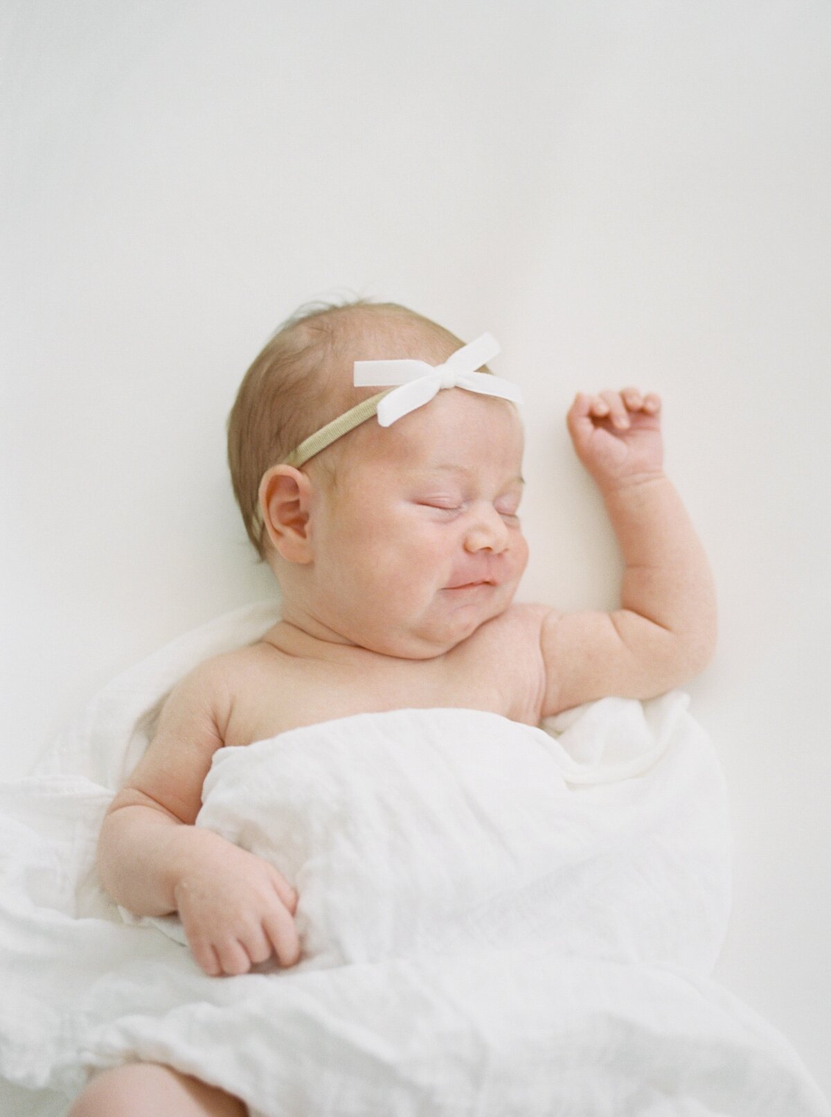 best-northern-virginia-newborn-photographer-studio-photo3