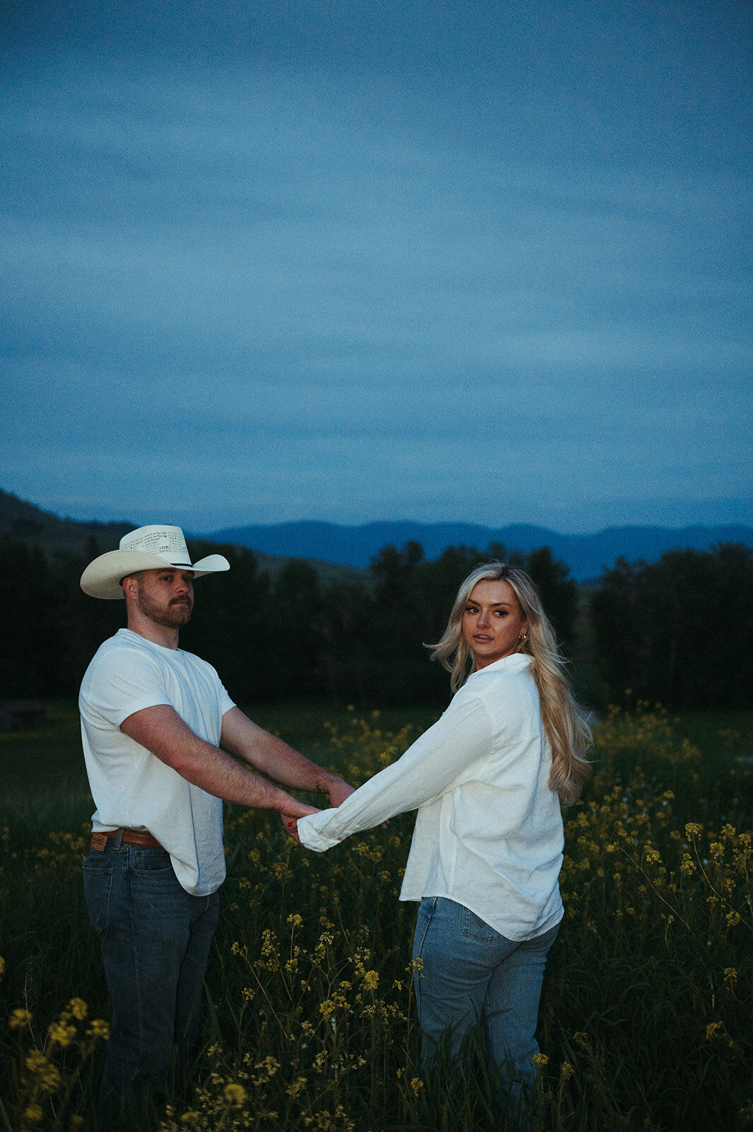 presley-gray-nighttime-western-montana-engagement9815