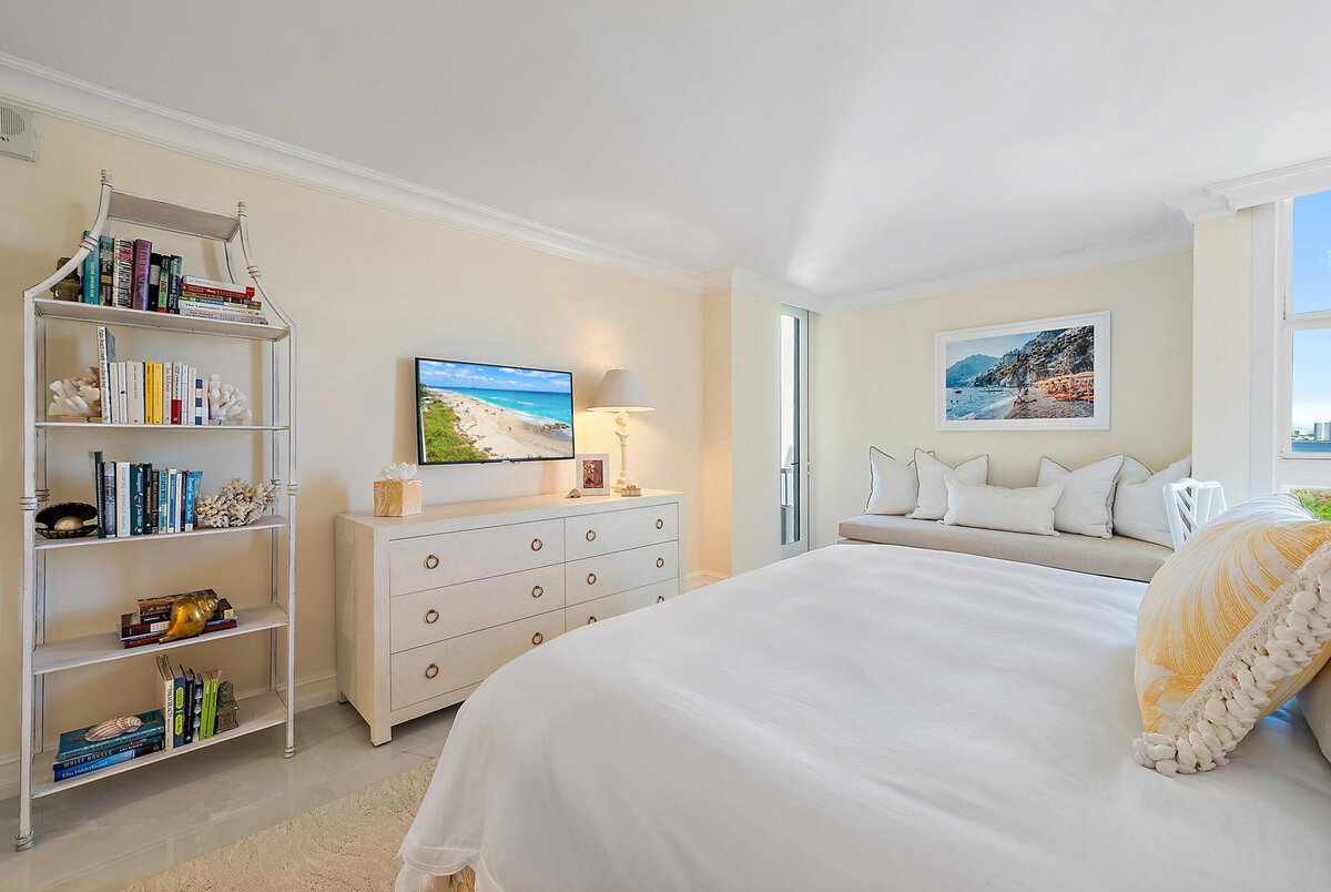 Interior-Concierges-Golden-Palms-Palm-Beach-Interior-Designer-34
