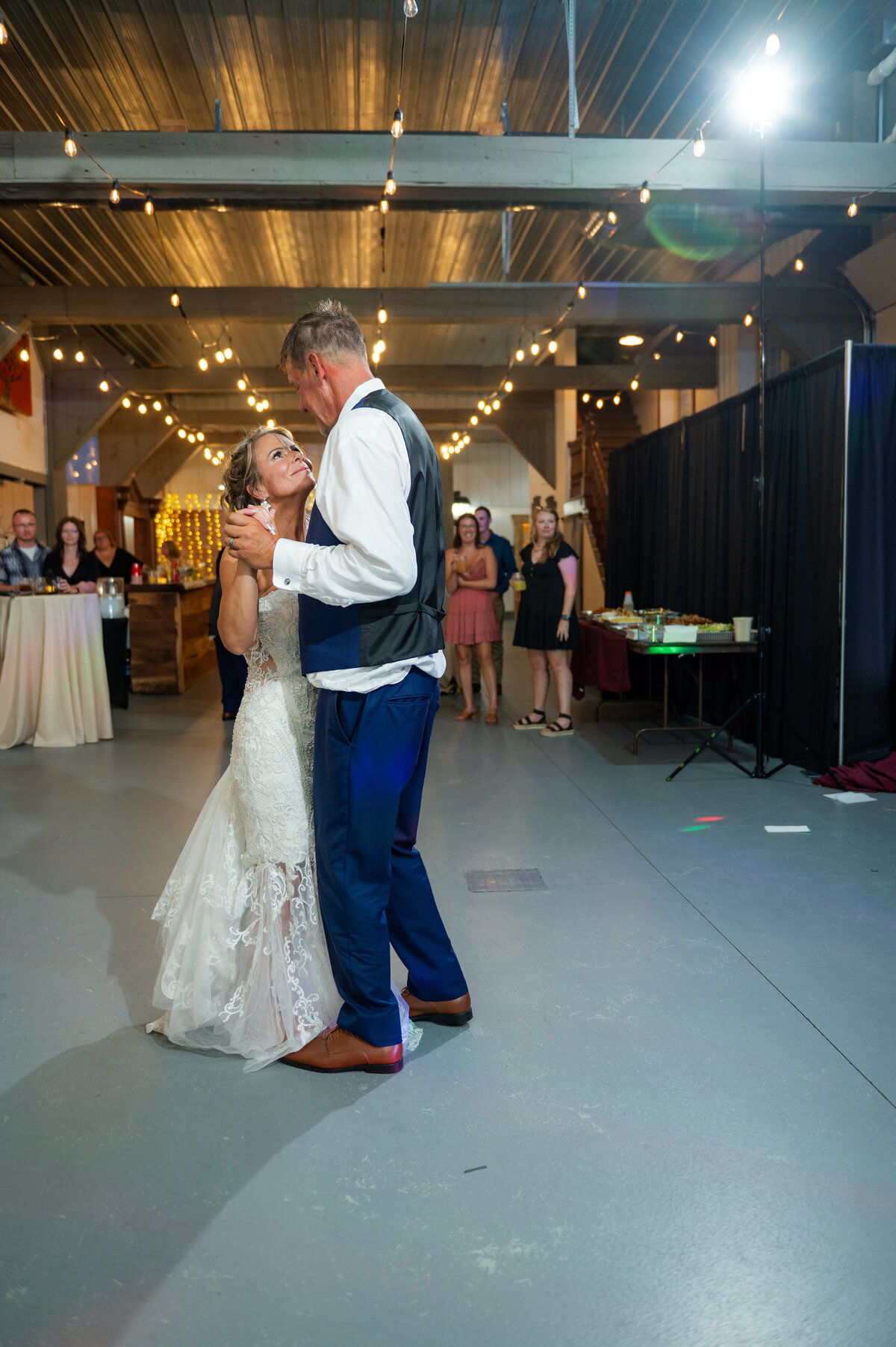 Detroit-wedding-Photographer-210