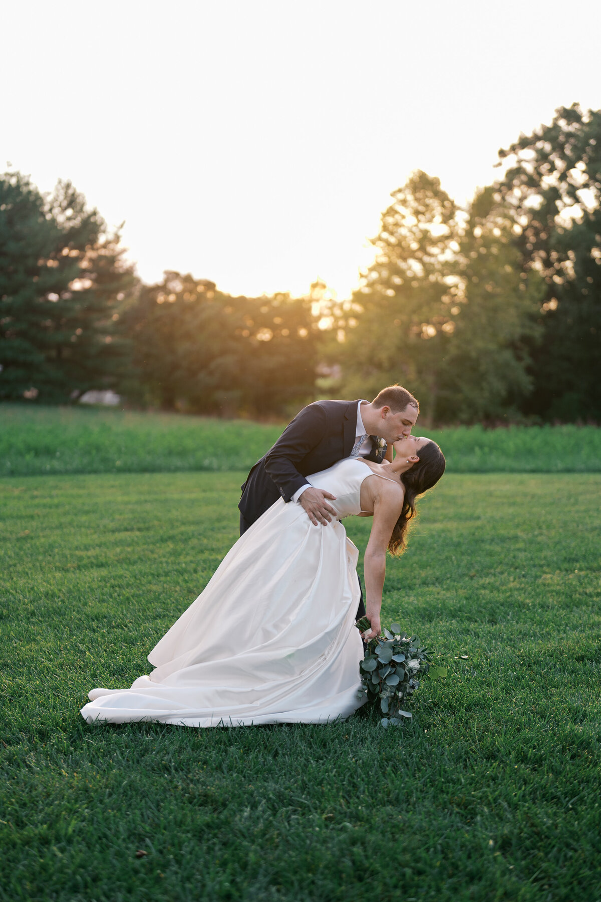 GlenEllenFarmWeddingPhotographer_DC_NY_WeddingPhotographerJenniferFern-38