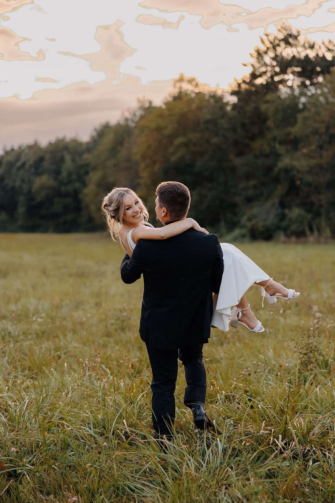 elegant-lilydale-wedding-39
