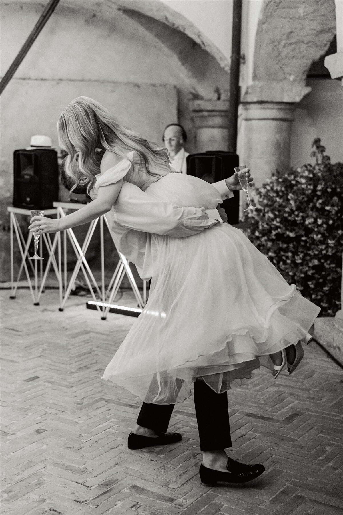 abbazia-san-pietro-in-valle-wedding-italian-wedding-photographer-kelleywphotos-149