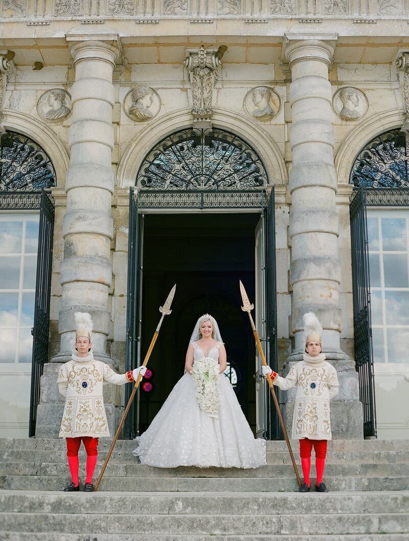 Fairytale Wedding Ceremony Castle in France -16
