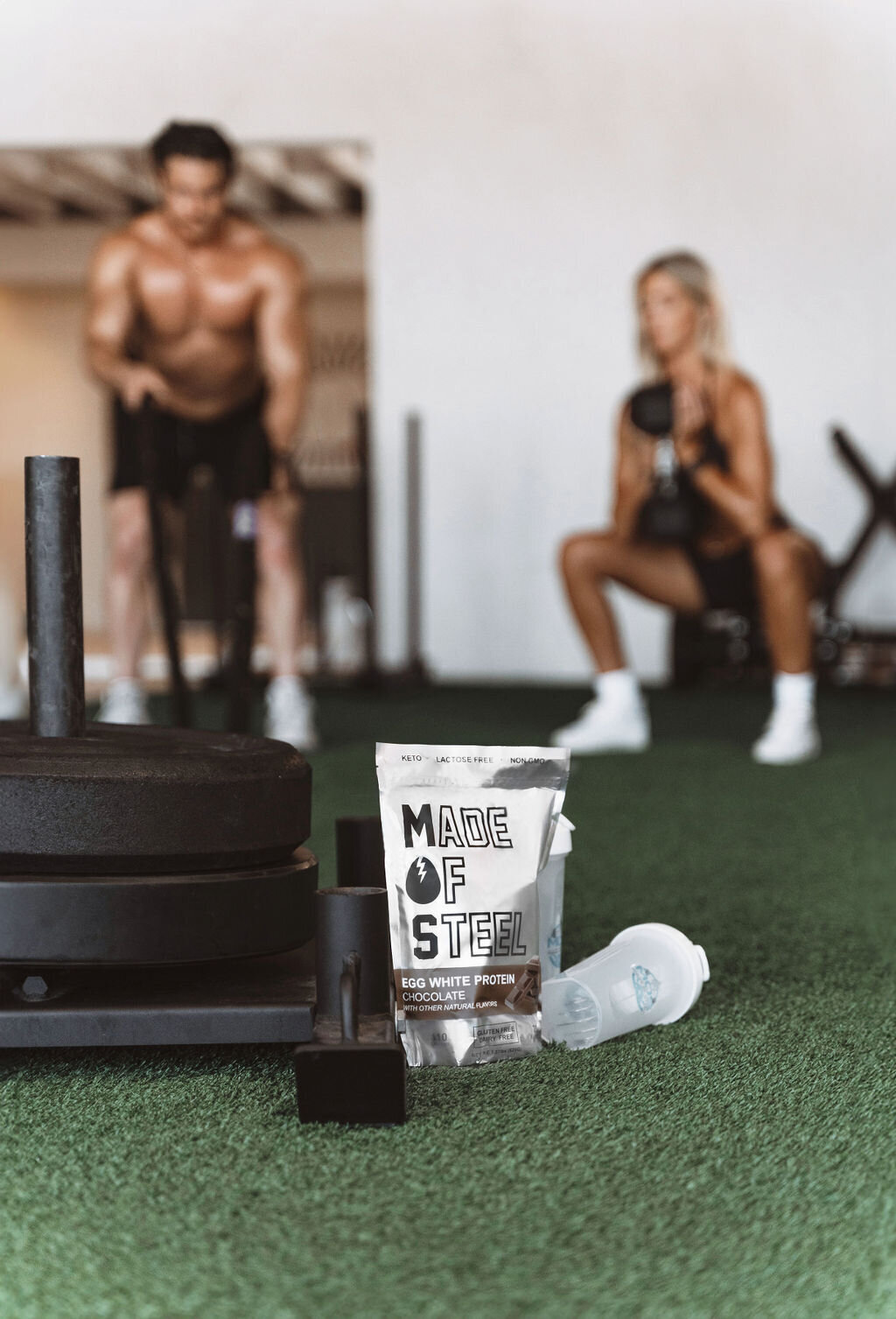 MADEOFSTEELxLEIGHTBOX-130