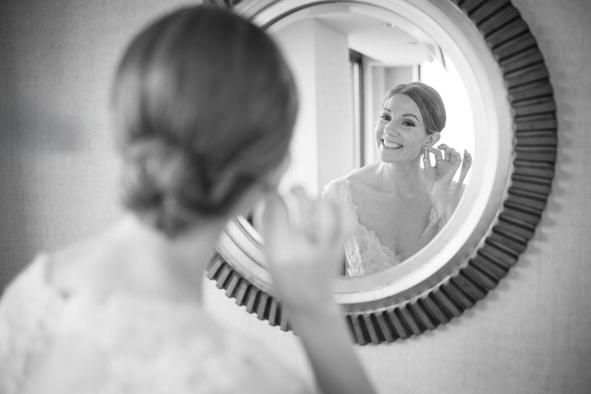 classic-NY-black-and-white-wedding-manhattan-Edit
