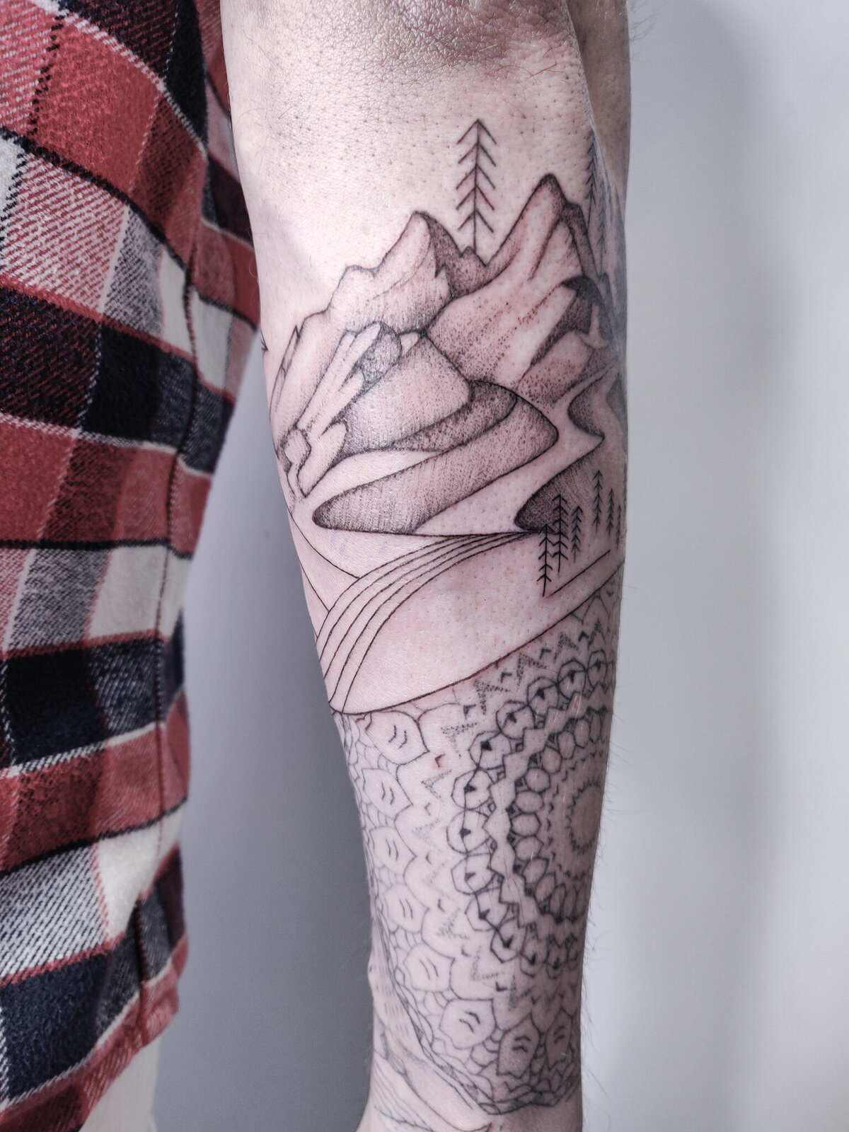 mandala tattoo, geometric tattoo, pattern tattoo