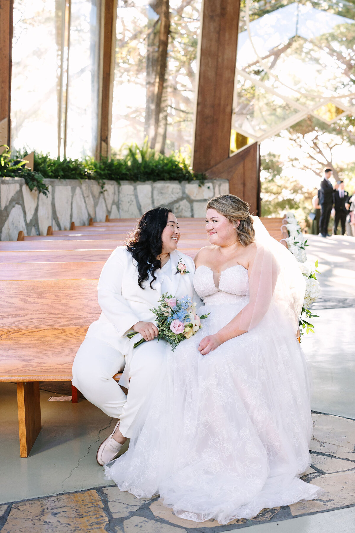 10212023Ellen&Jackie1276