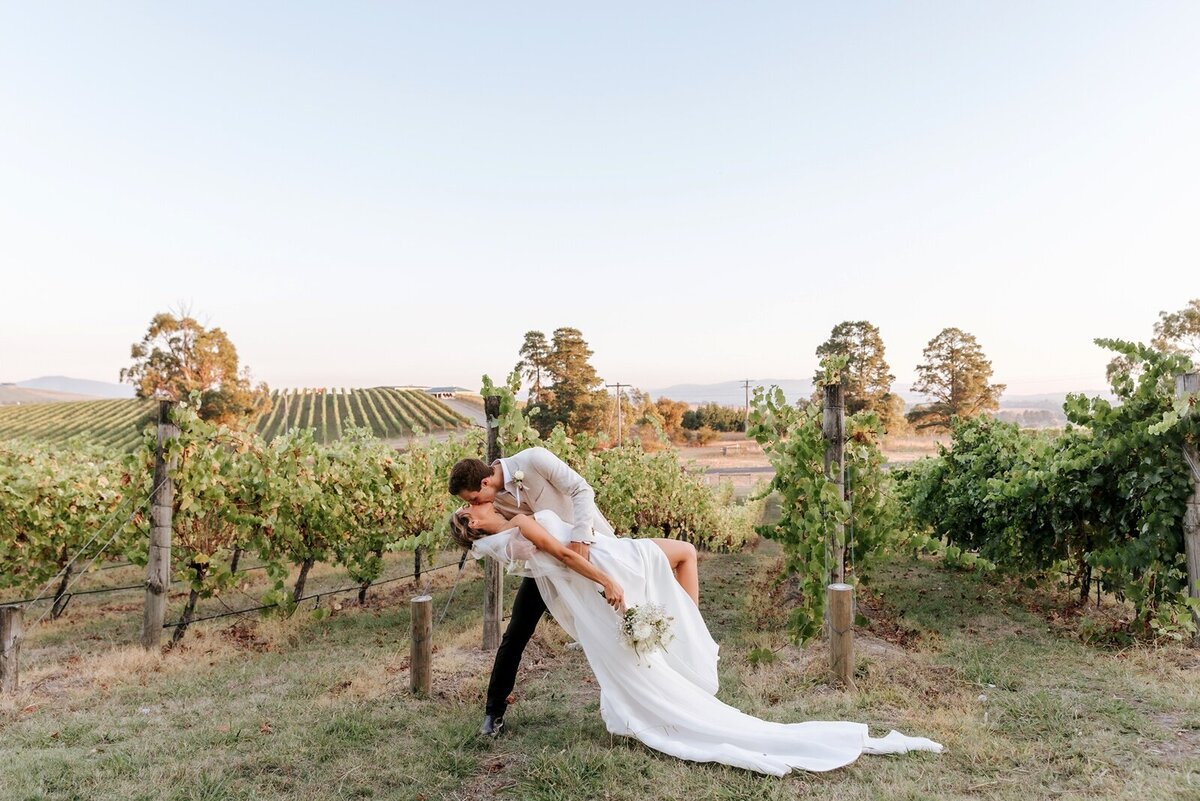 Elope-micro-wedding-elopement-yarravalley-melbourne-Balgownie-Estate36