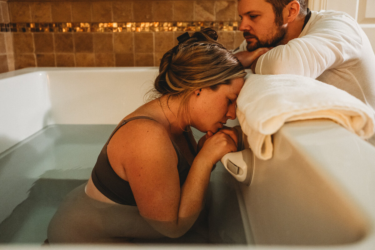 BestMichiganBirthPhotographer-8