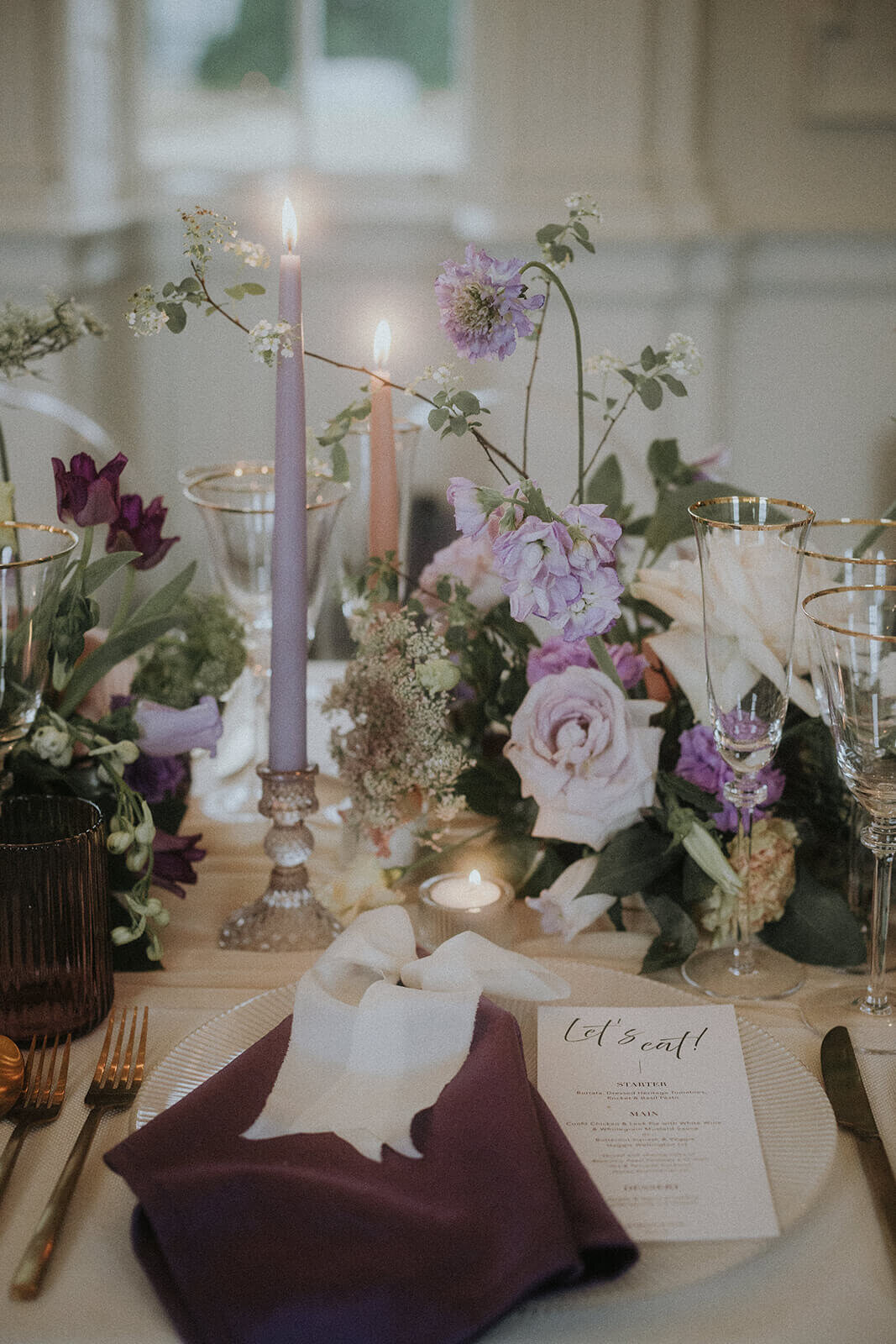 delicate floral touches to luxury wedding