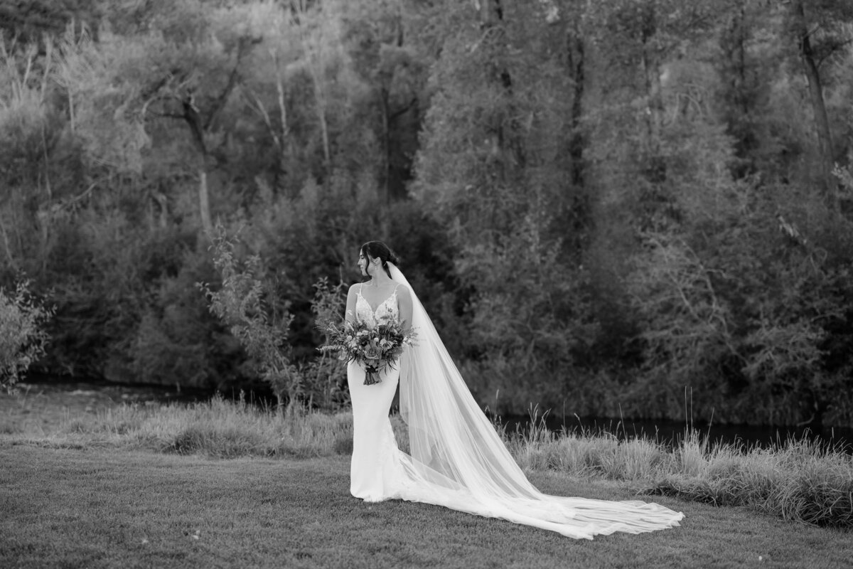 lauren-corey-4u-ranch-wedding-utah-wedding-planner-kaushay-and-co-events-50
