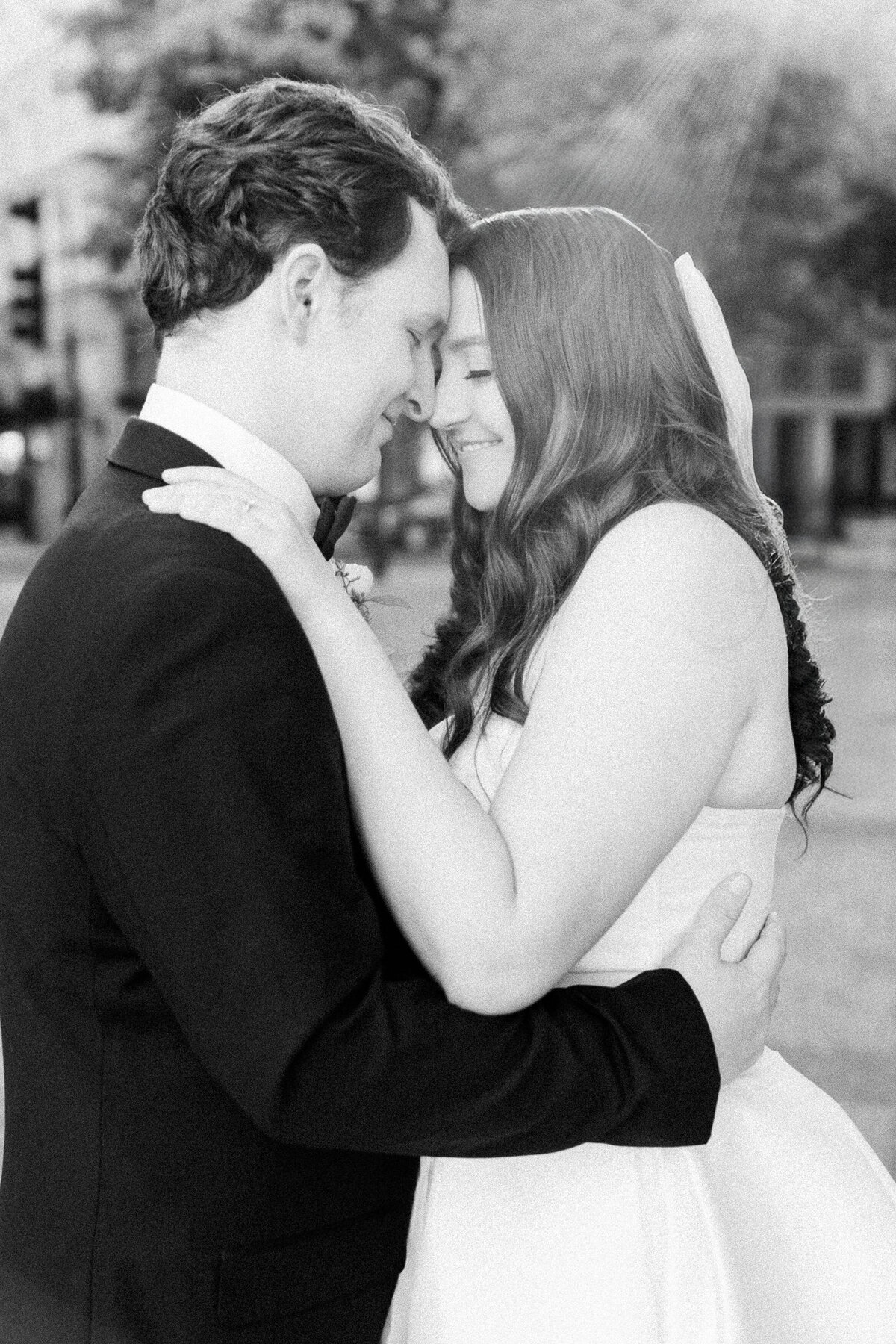 downtown-sacramento-firehouse-wedding-036