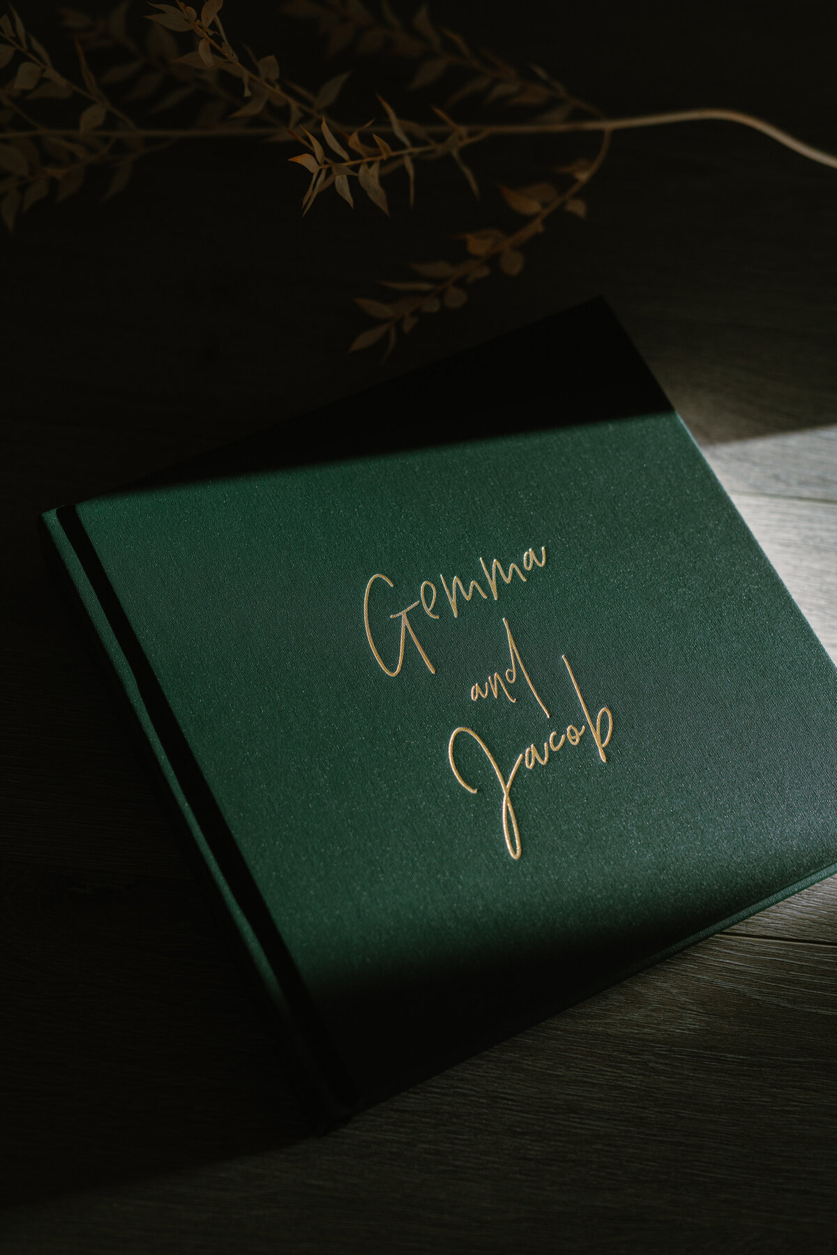 Fine Art Book - Gemma & Jacob-37