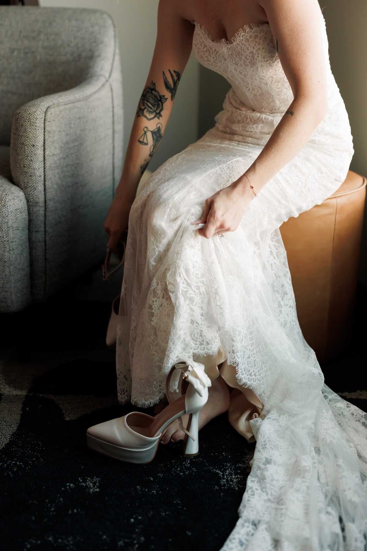 bold color block wedding gather at deer district milwaukee -7