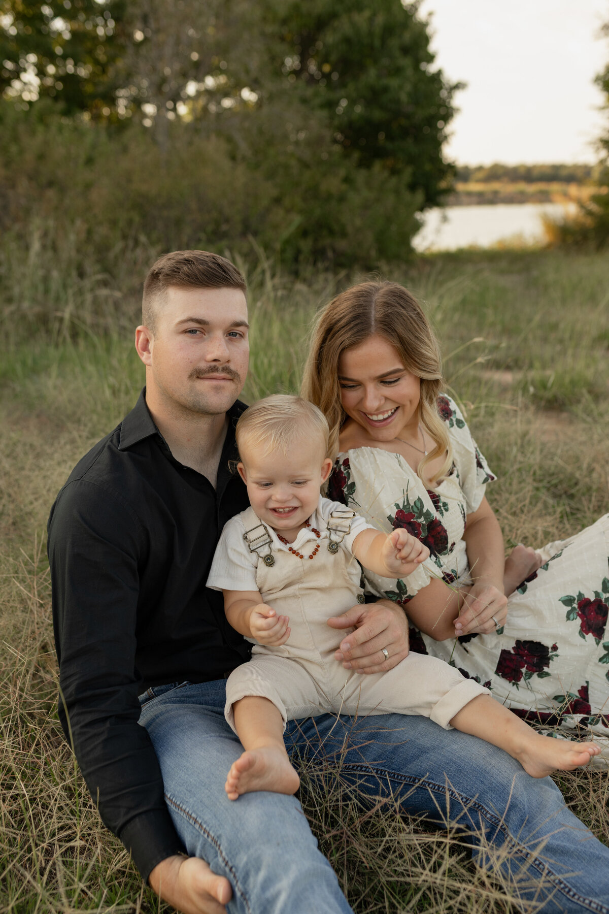 Kingfisher Family Photoshoot Oklahoma Photographer Blooming Eema Photography-3941