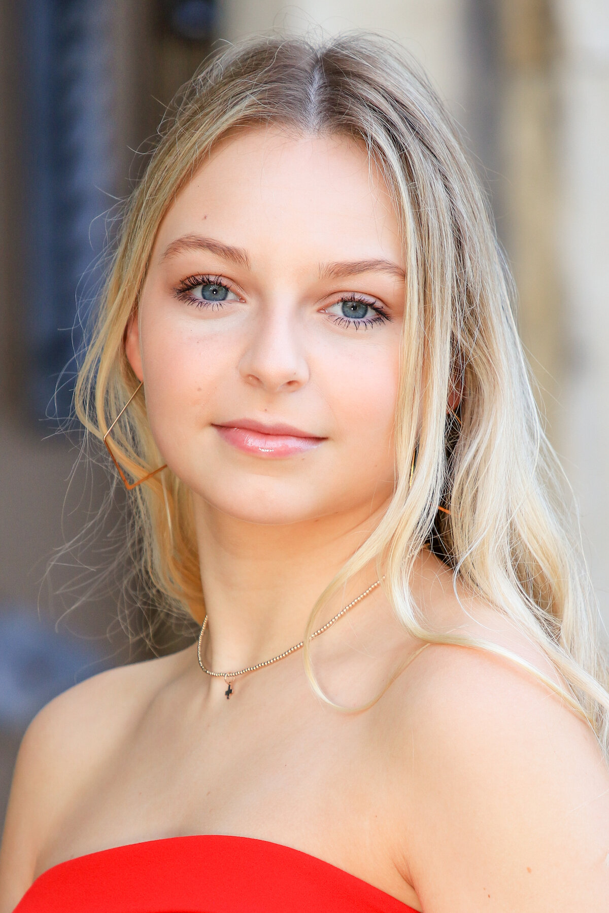 close-up-portrait-from-a-high-school-senior-portrait-session-in-McKinney-texas