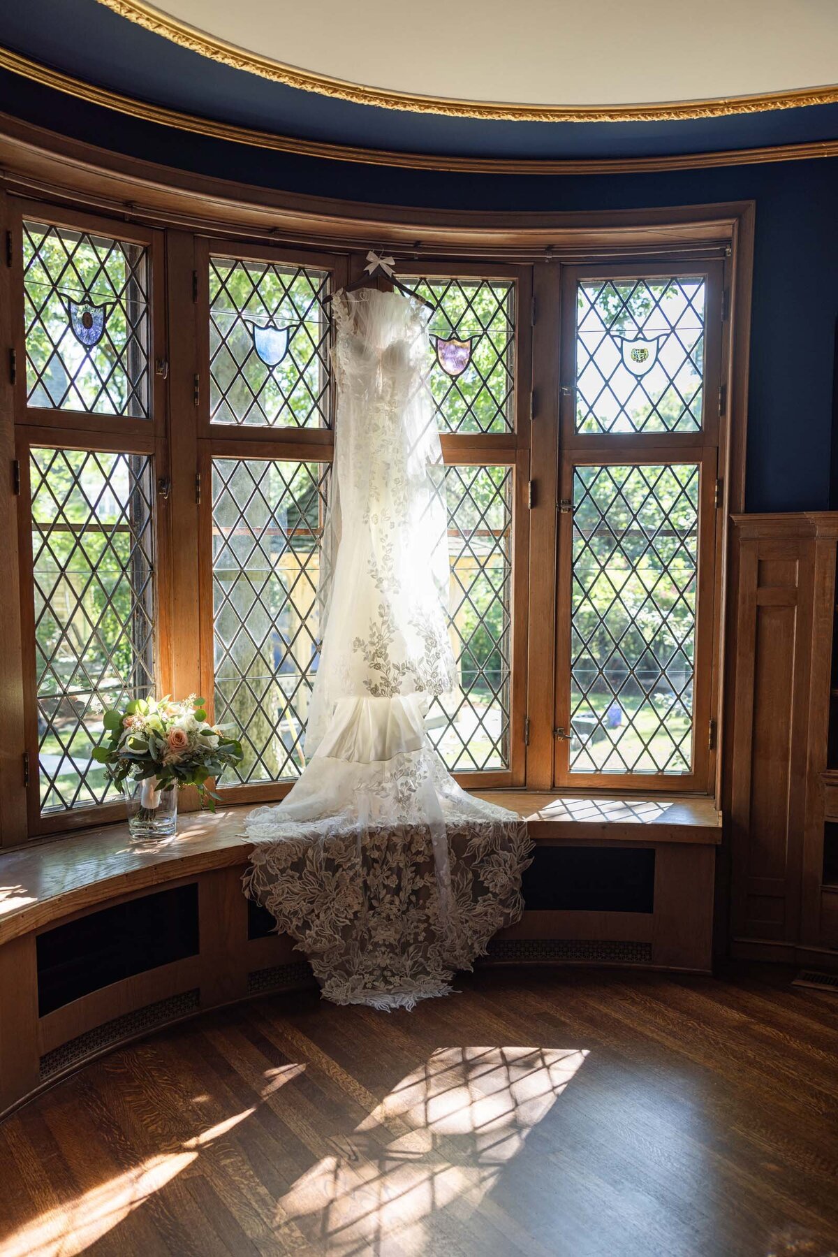 bridal-dress-stained-glass-floral-arrangement