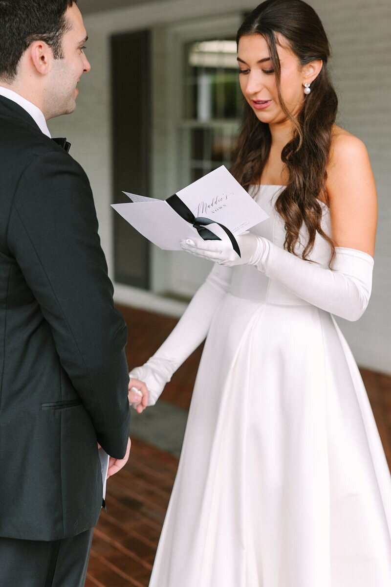 evansville-country-club-wedding-first-look-moment35