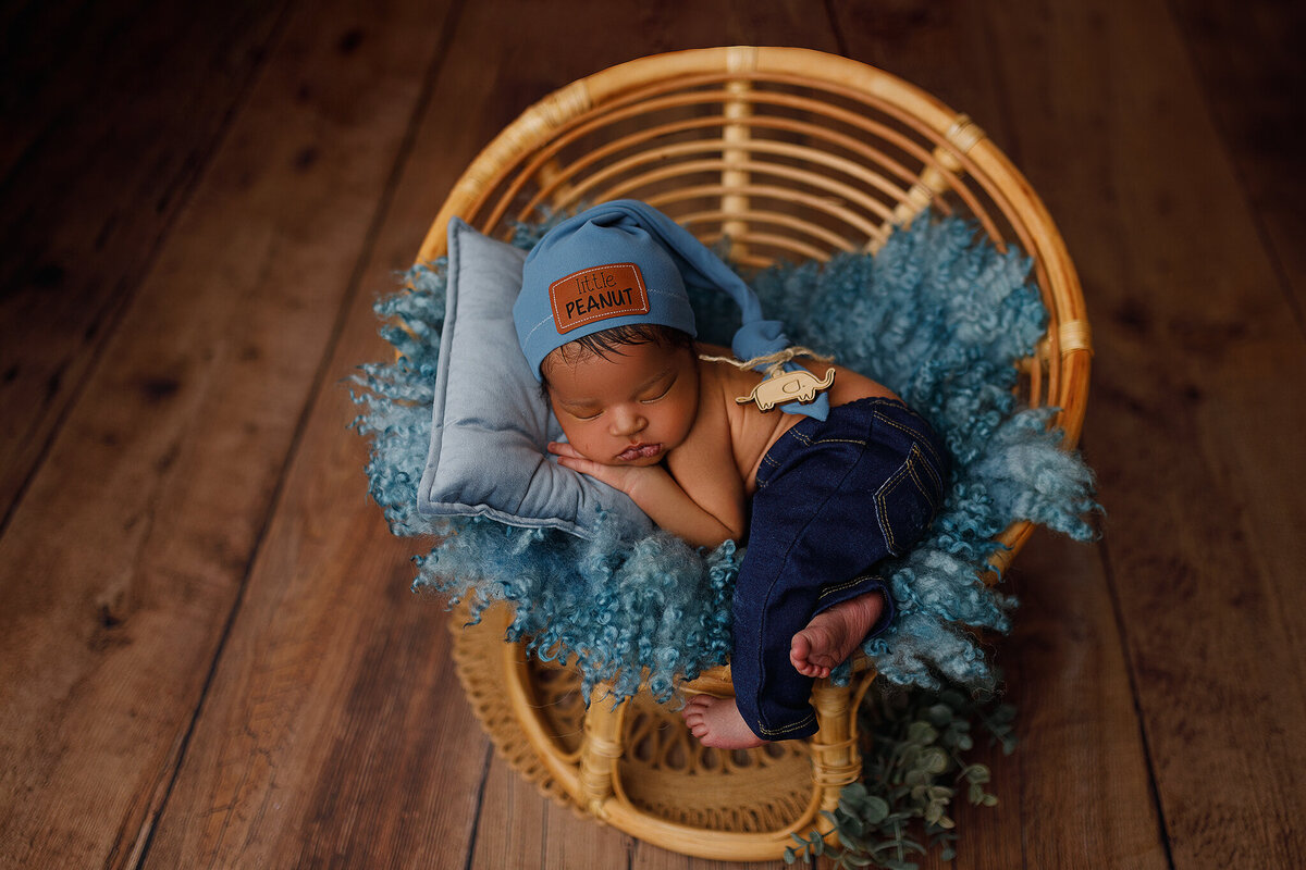 McDonough newborn photographer, Atlanta Newborn Photographer, Fayetteville newborn Photographer, Peachtree city newborn photographer, Hampton ga newborn photographer, marietta ga newborn photographer