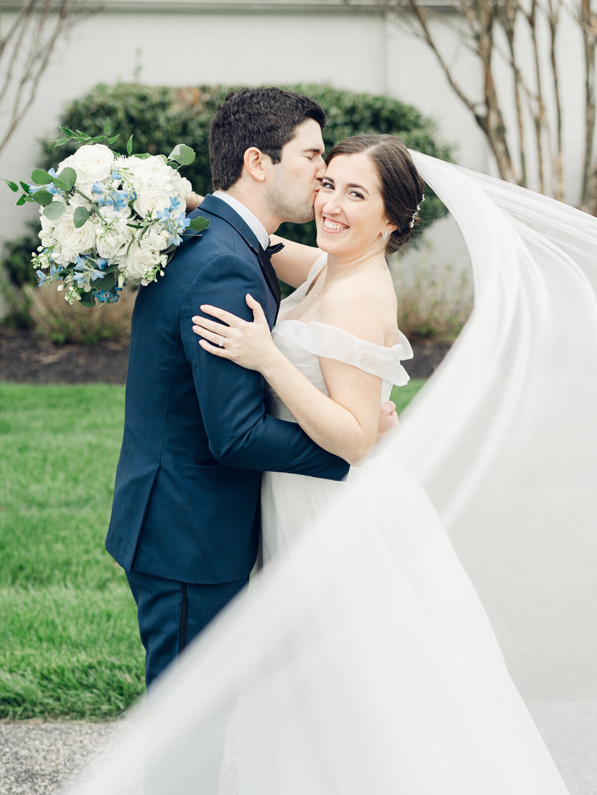 MansionatValleyCountryClubWedding-BaltimoreWeddingPhotographer-NicoleSimenskyPhotography-32