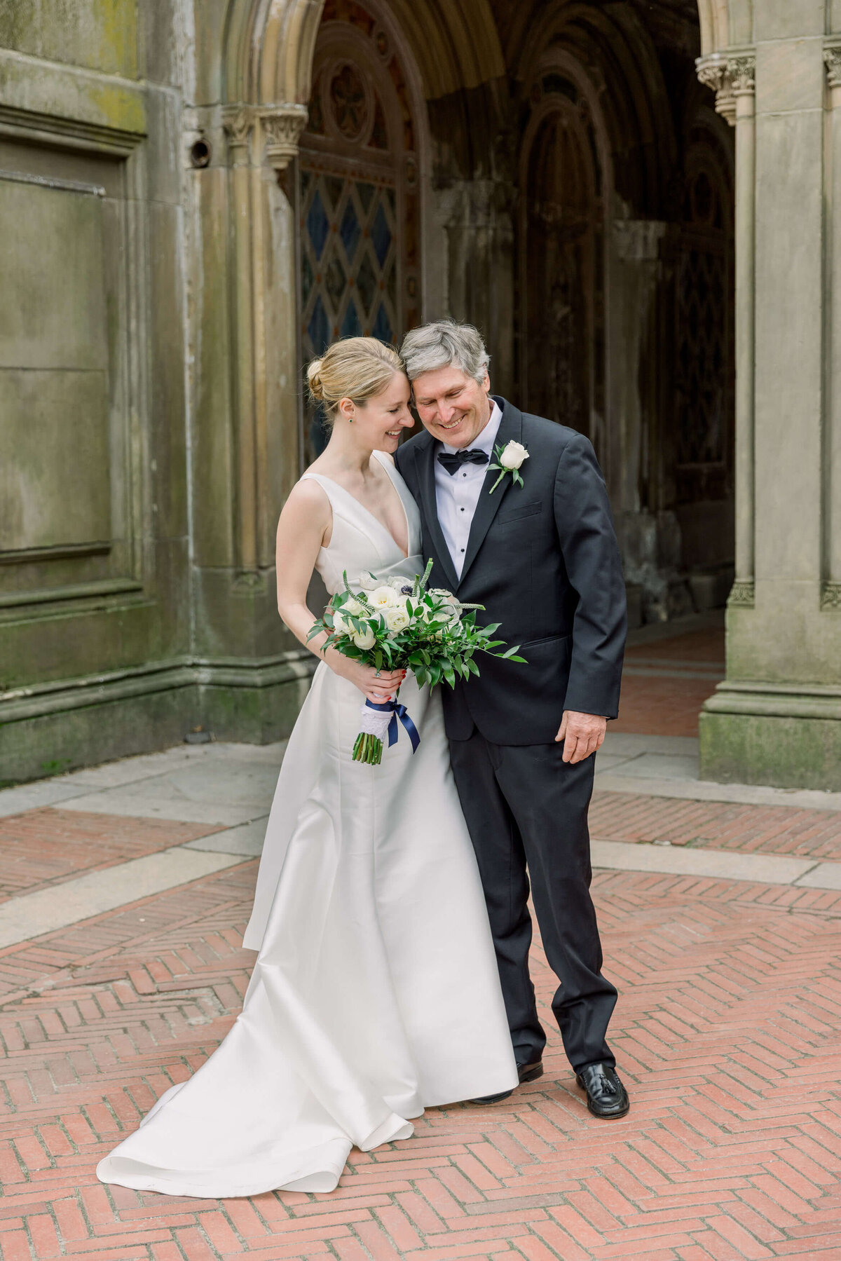 Central_Park_Boathouse_Wedding_034