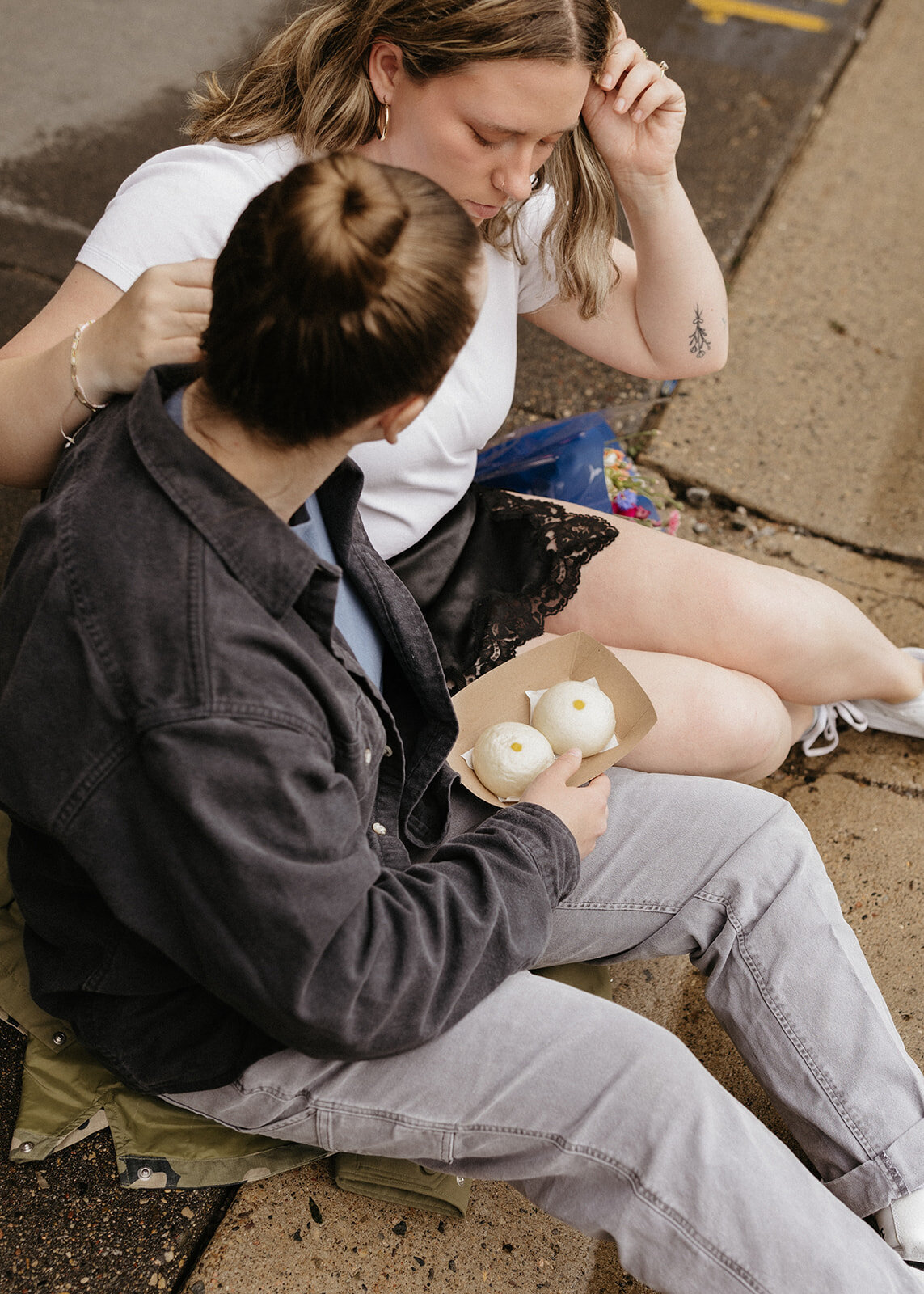 Sadie+Halle+Farmers-Market-Engagement-Shoot-45