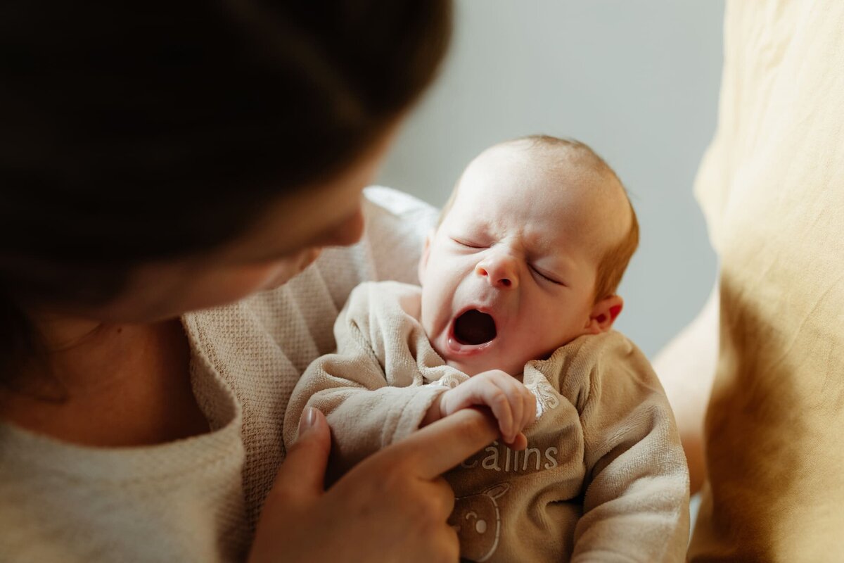 Irene-seance-naissance-rhone-baille