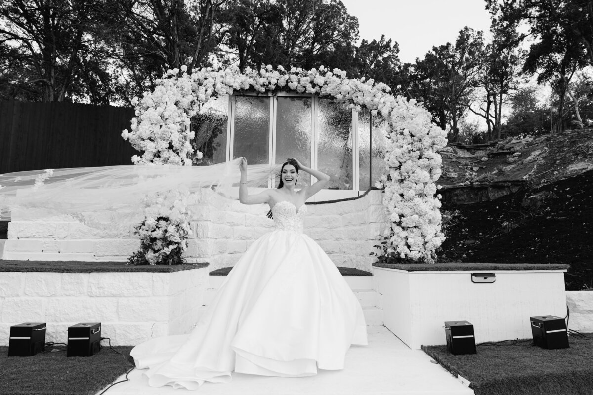 Austin-Wedding-Photographer-Faith-and-fire-photos-33-58