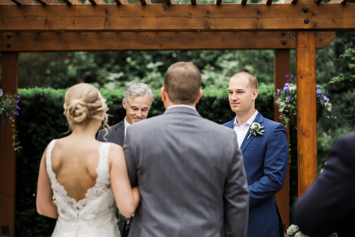 Woodinville-Wedding-Photographer-Willows-Lodge-58
