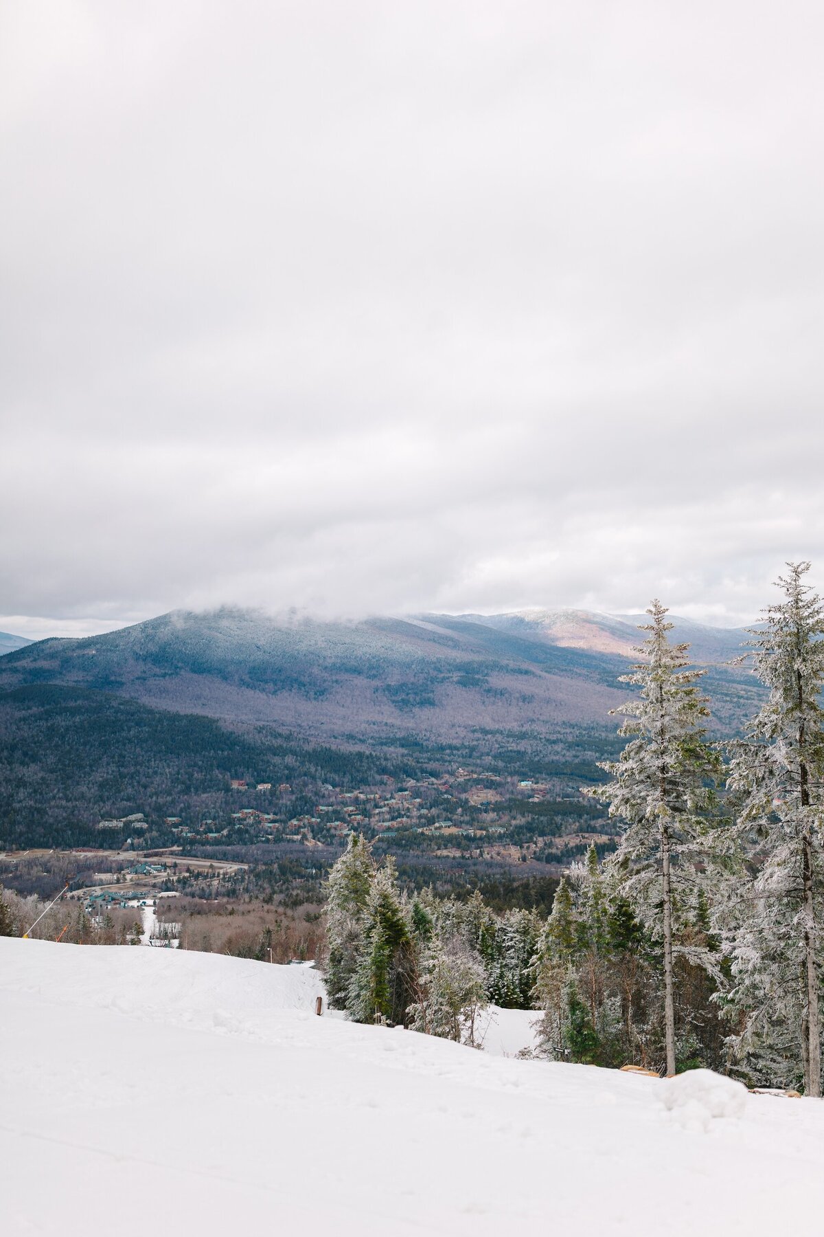 Kelly_Payeur_Photography_New_Hampshire_White_Mountains_Winter_Engagement_Photographer_0021