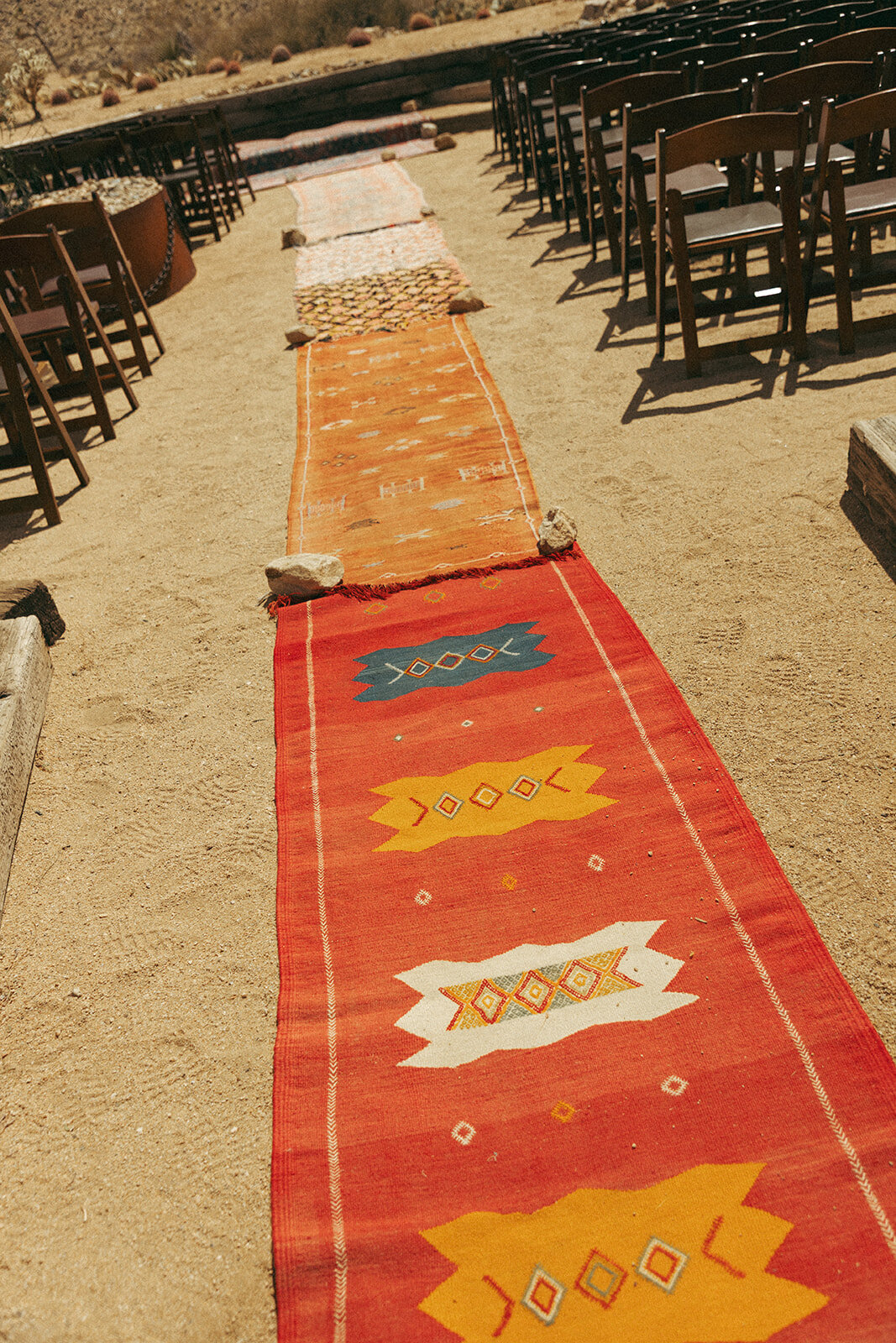 Faye-Fern-Creative-GoldenVibesPhoto-Sacred-Sands-Joshua-Tree-Wedding-Richie-James-Clara-Critchfield-Ceremony-Details-03