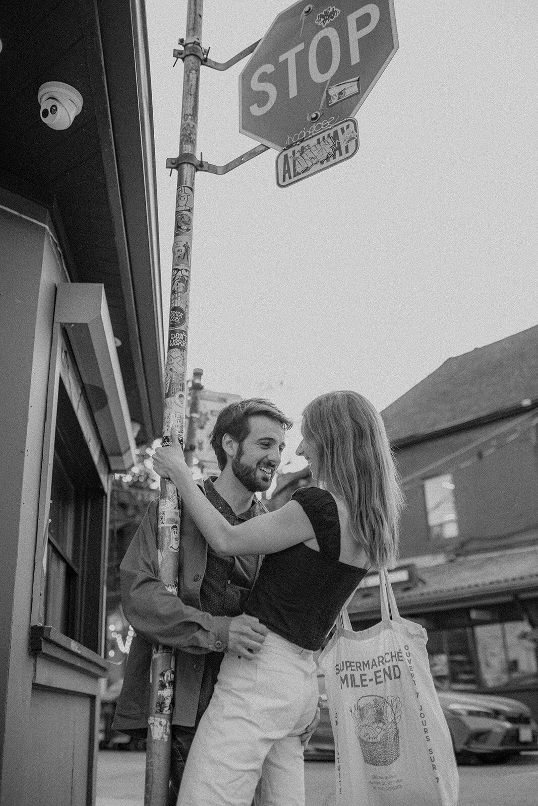 downtown-toronto-kensington-market-engagement-session-nontraditional-artsy-indie-film-romatic-1482