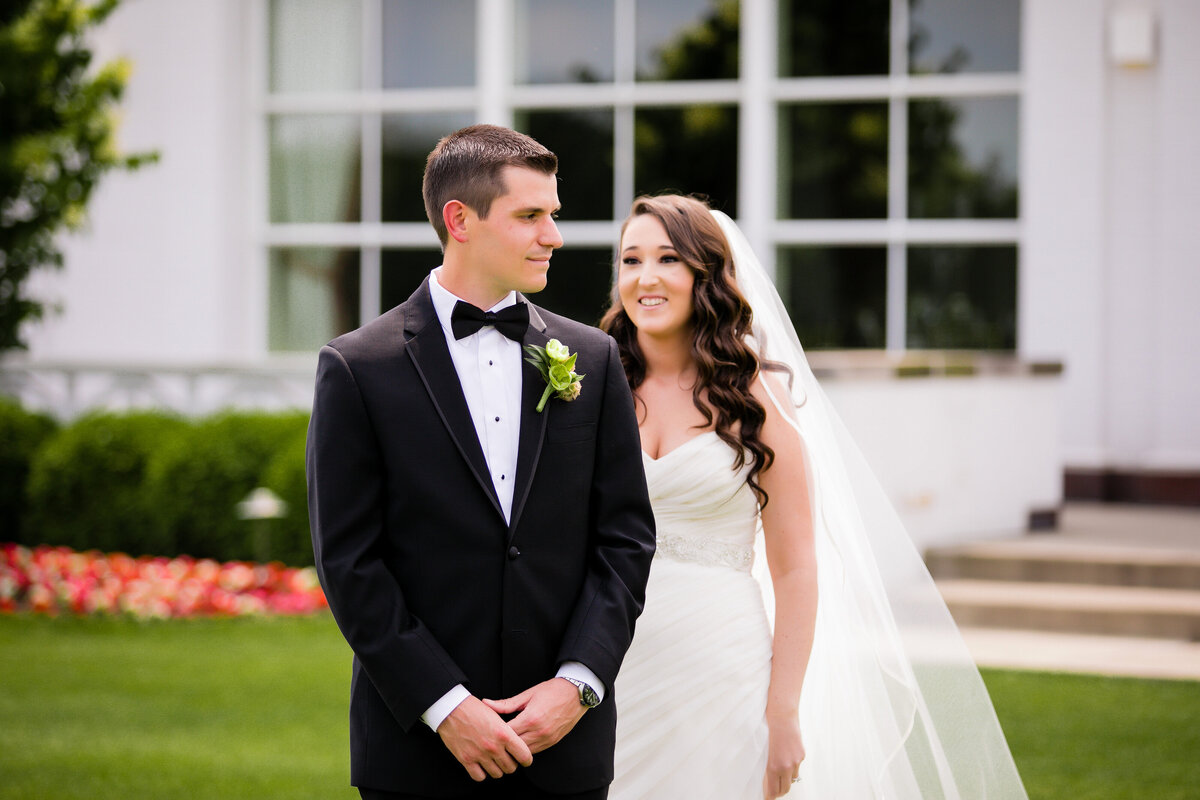 bride and groom at Allegheny Country Club in Sewickley