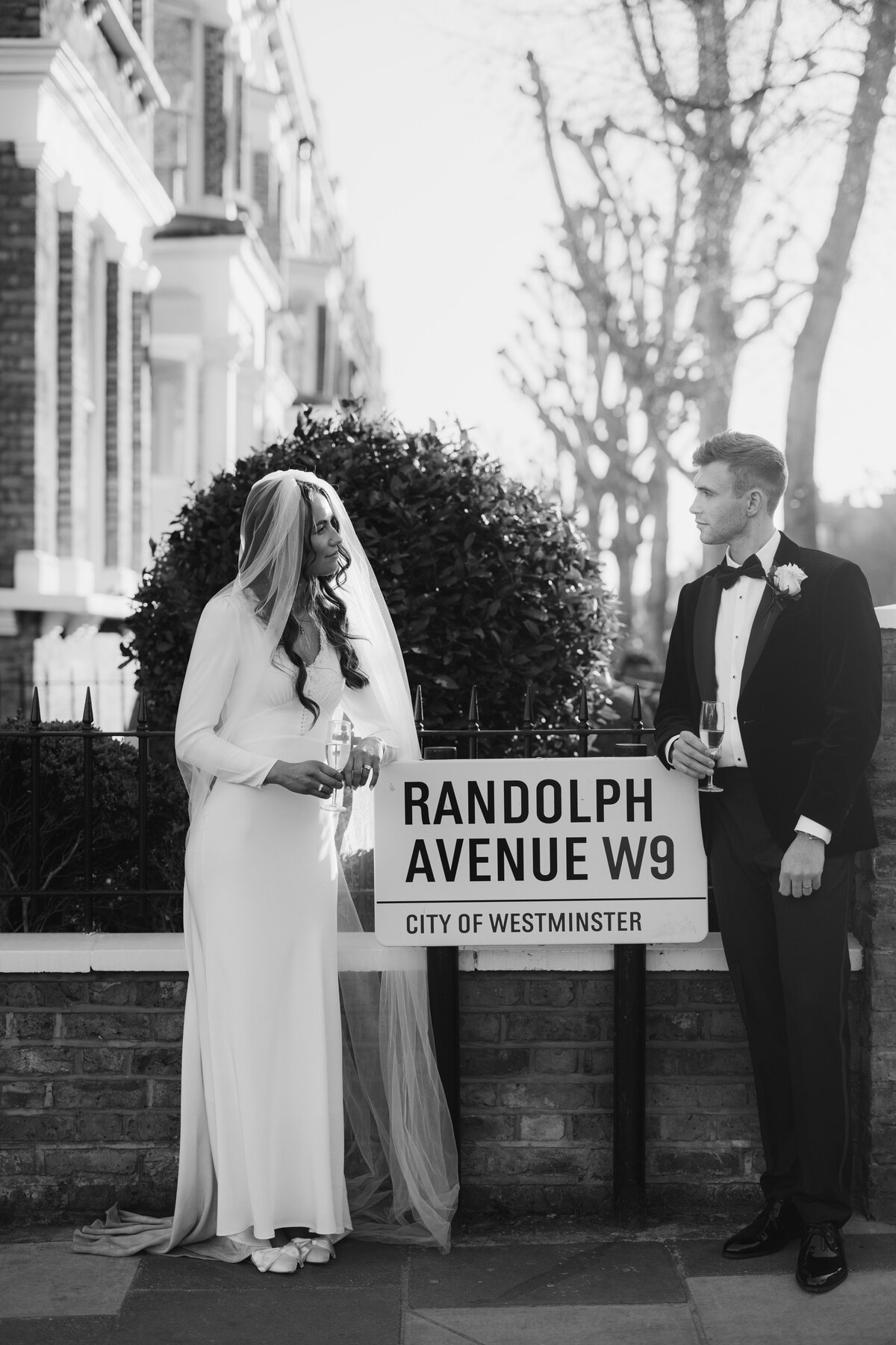 adorlee-weddings-109-editorial-style-bride-and-groom-photos-london