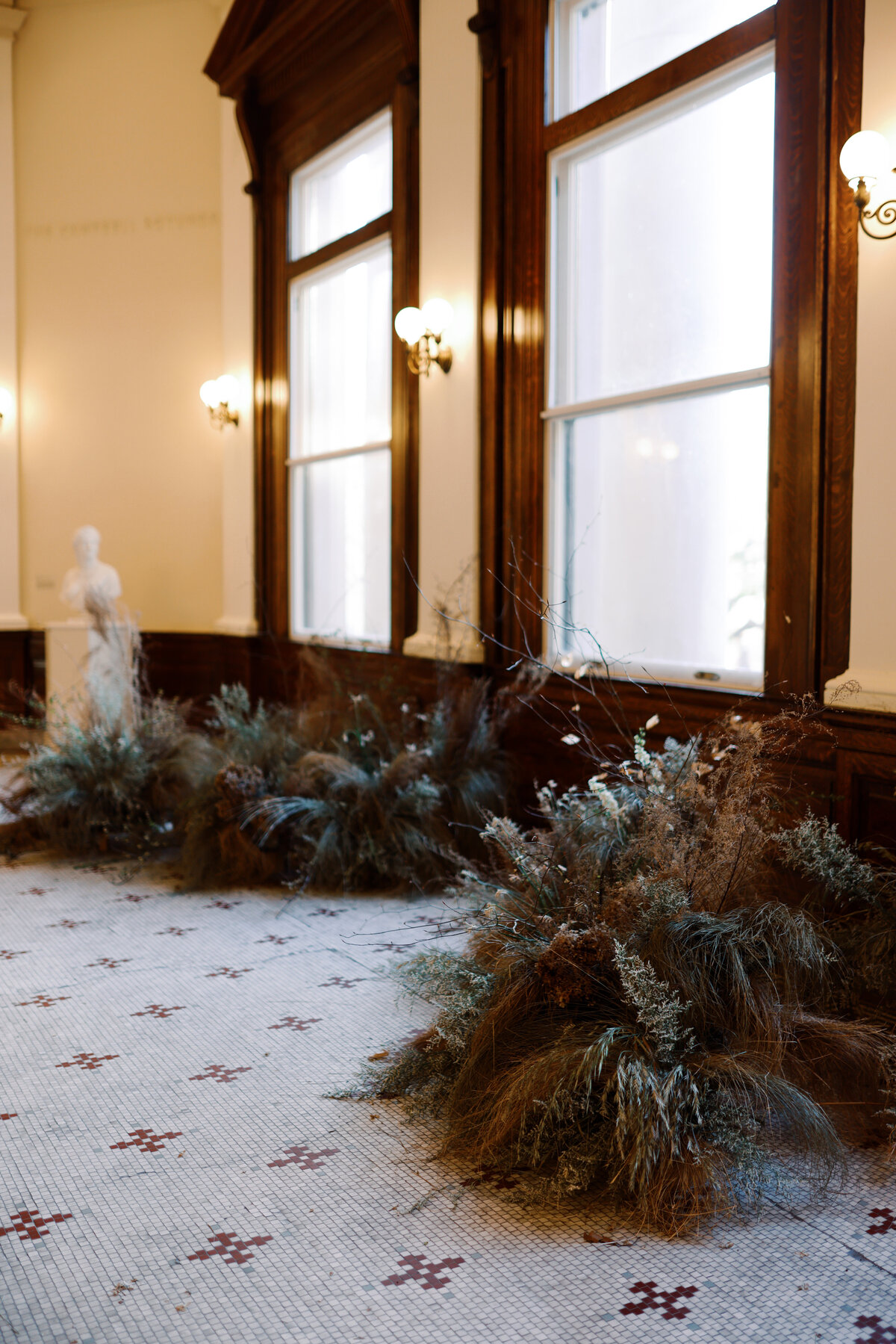 Unique Wedding Photograhy at an Art Museum in Charleston 39