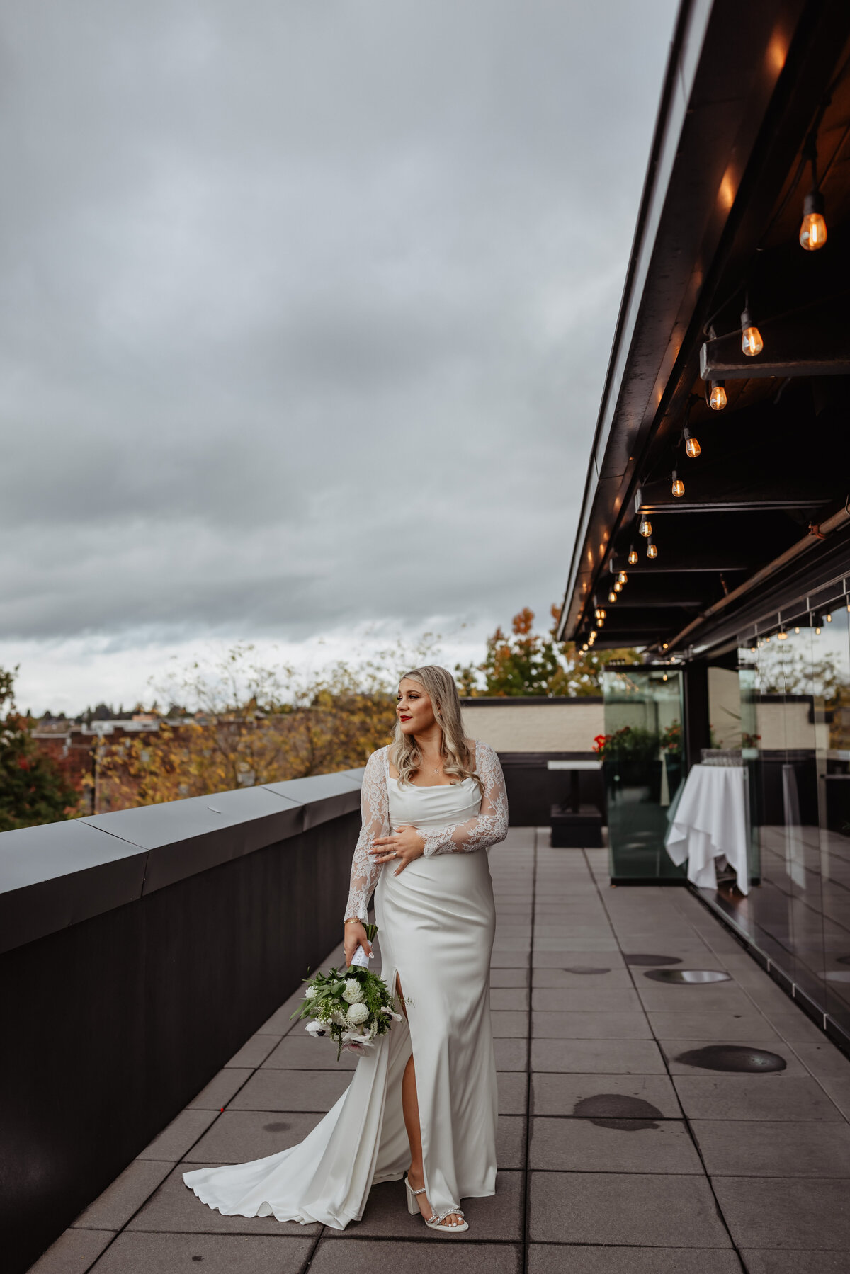 jessica-tyler-olympic-rooftop-pavilion-wedding-242