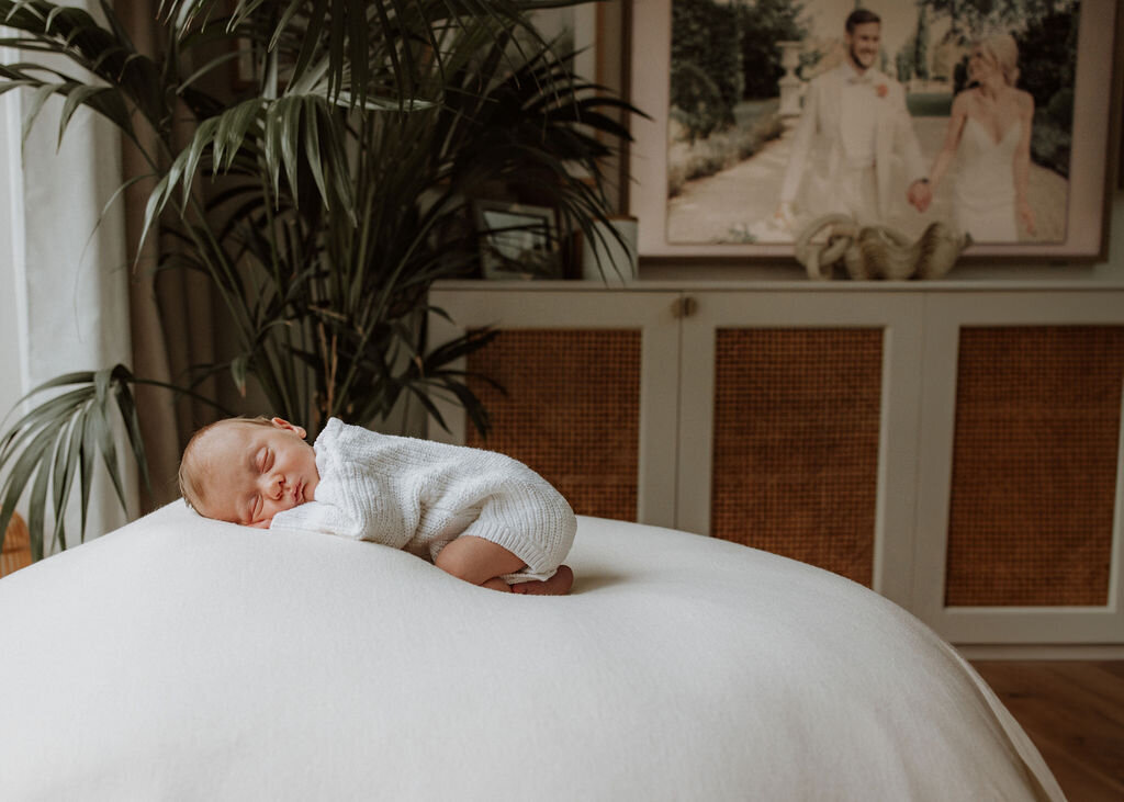 London-Surrey-In-Home-Newborn-Photographer-Hanna-Ali-16
