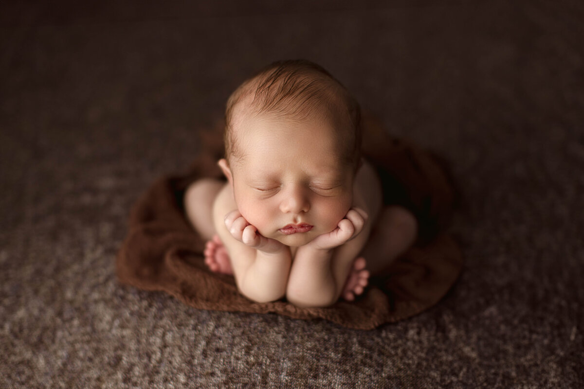 Levi-Newborn-015-Edit