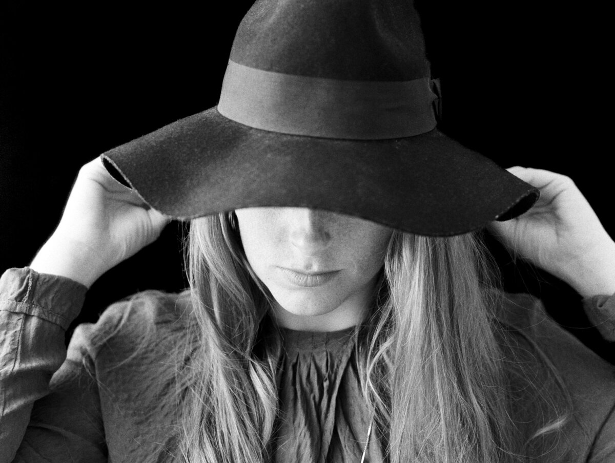 In-studio portrait photography session in Naters, Valais, Switzerland - 9