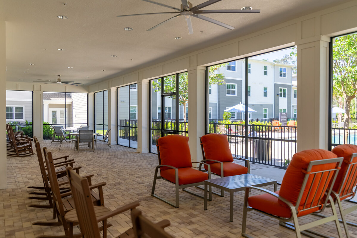 042324ROCHESTERPARK-137