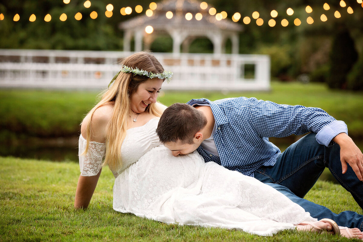 jeanboucherphotographymaternityportraitflowerfieldsuffolkcounty-93 copy