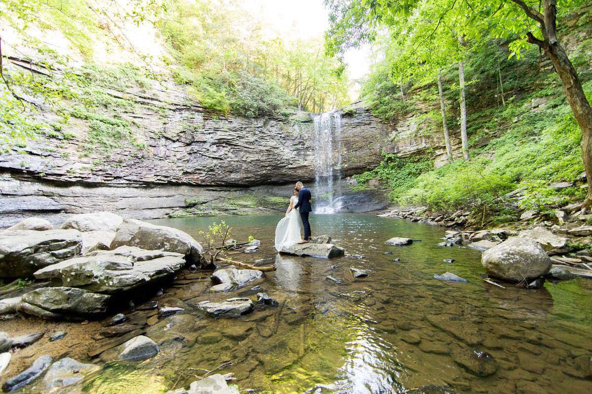 Cloudland Canyon Elopement photos by destination elopement photographer Rebecca Cerasani