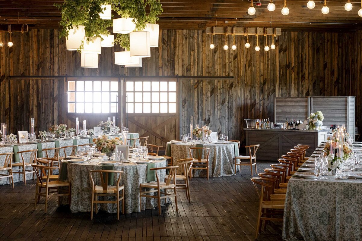 KateEdwardsWeddings_Caroline&Tom_Wedding_Finals-880