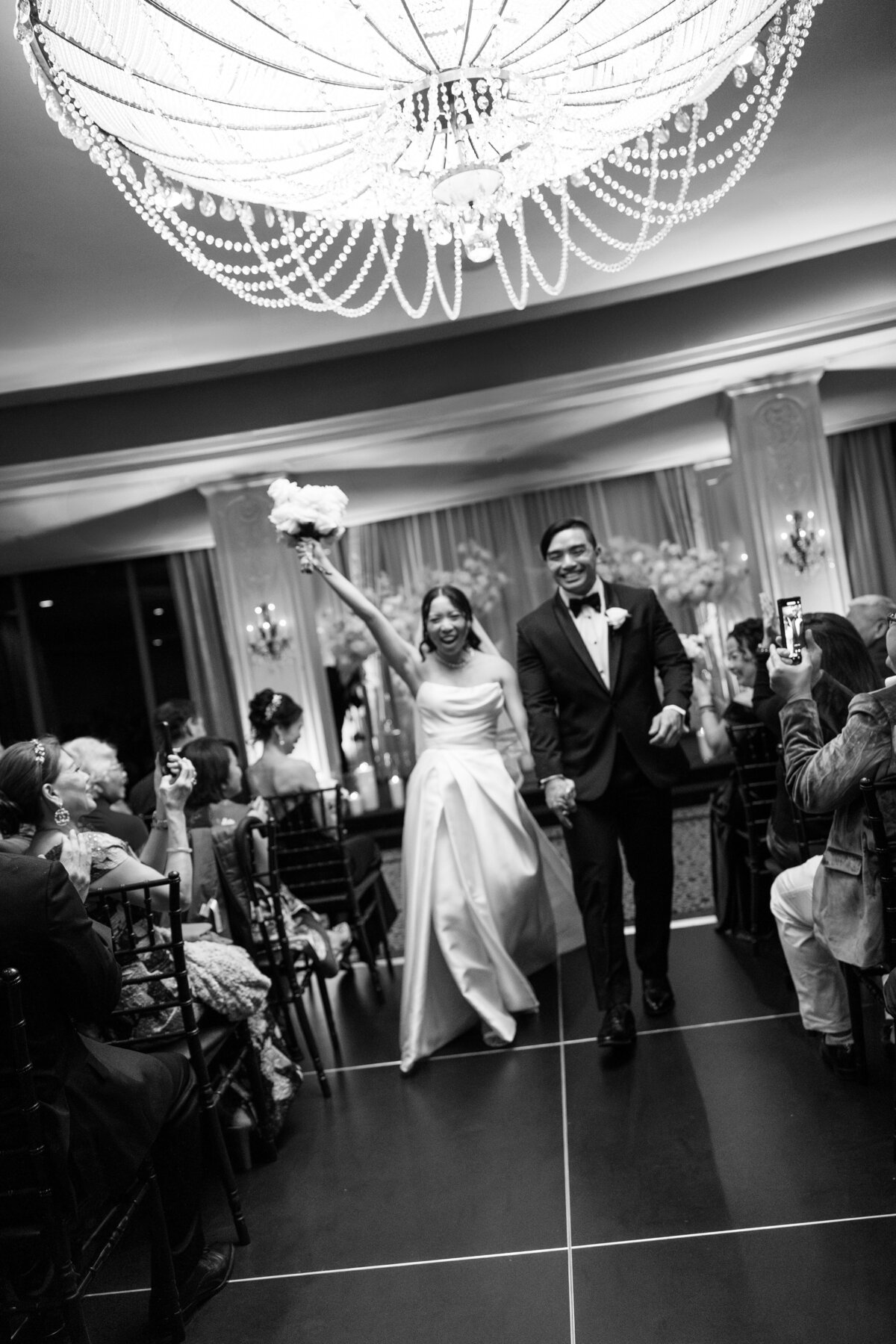 A photo of the wedding ceremony at the Hotel Zaza wedding in Houston.