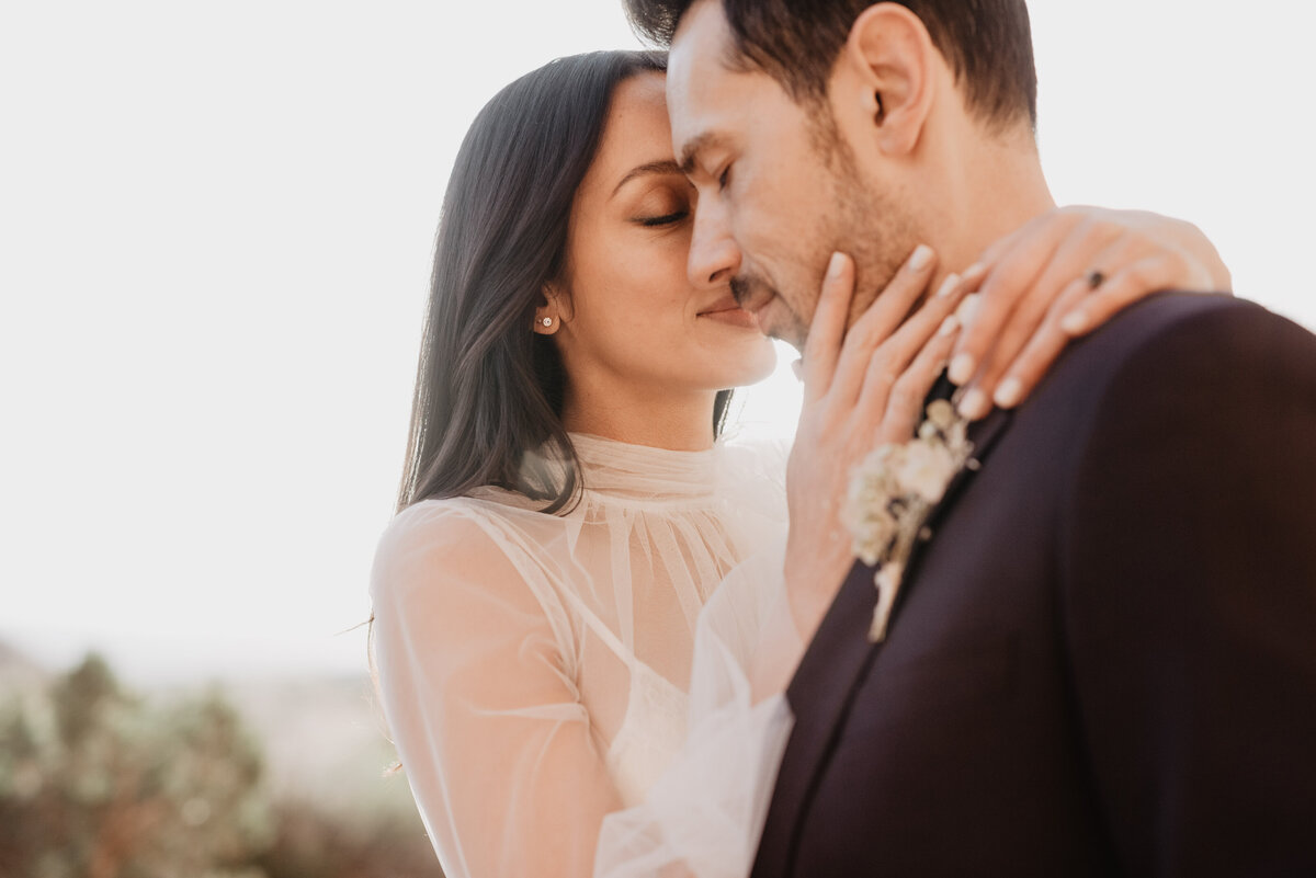 Utah elopement photographer captures couple touching noses
