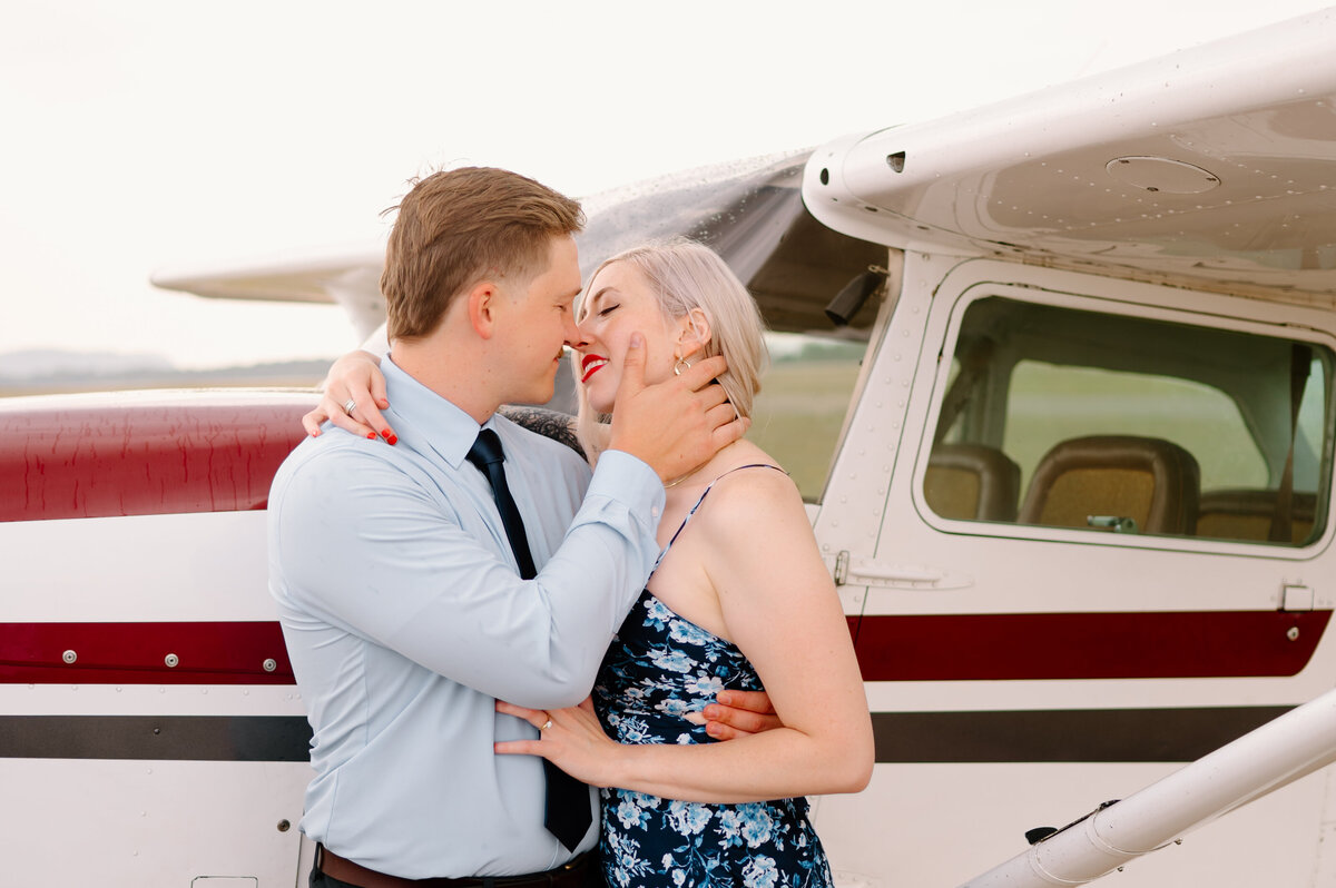 red-wing-minnesota-engagement-photography-by-julianna-mb-5