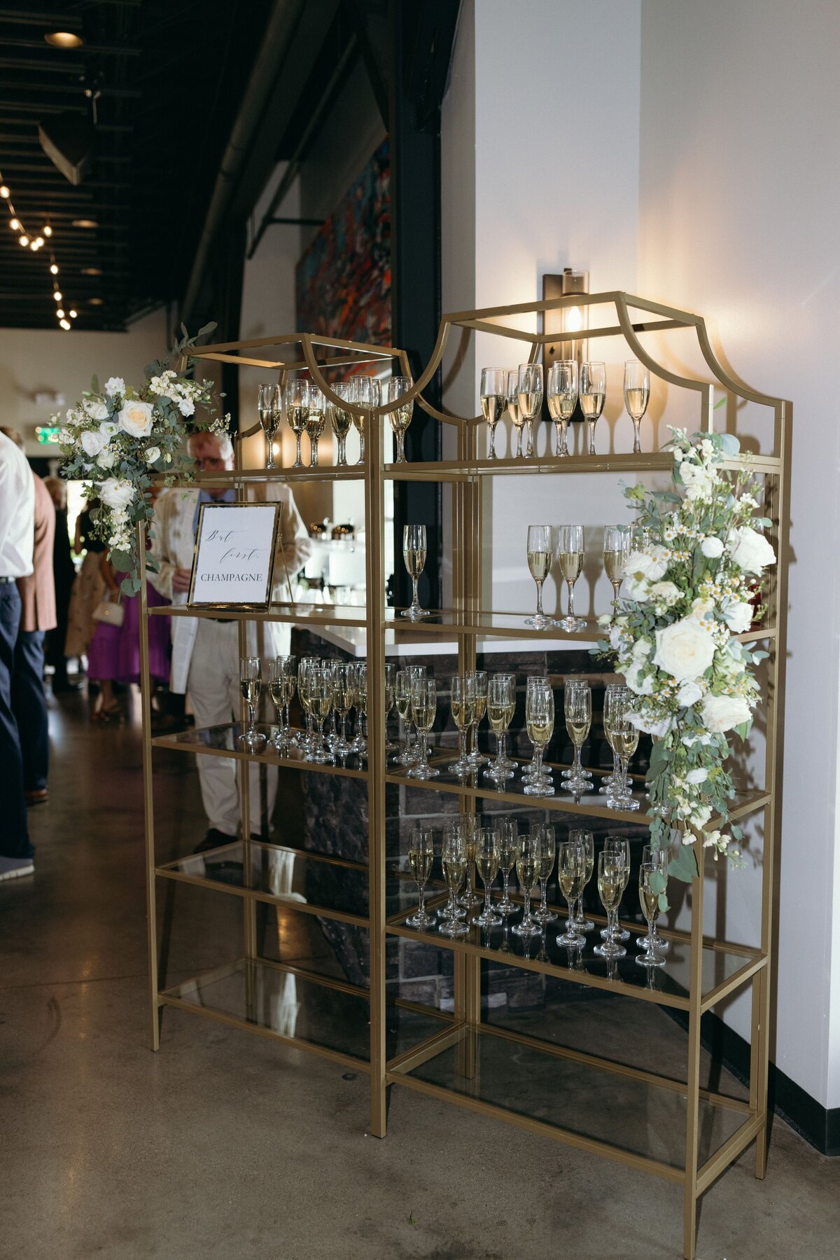 Daniel's Vineyard Yellow Wedding 5