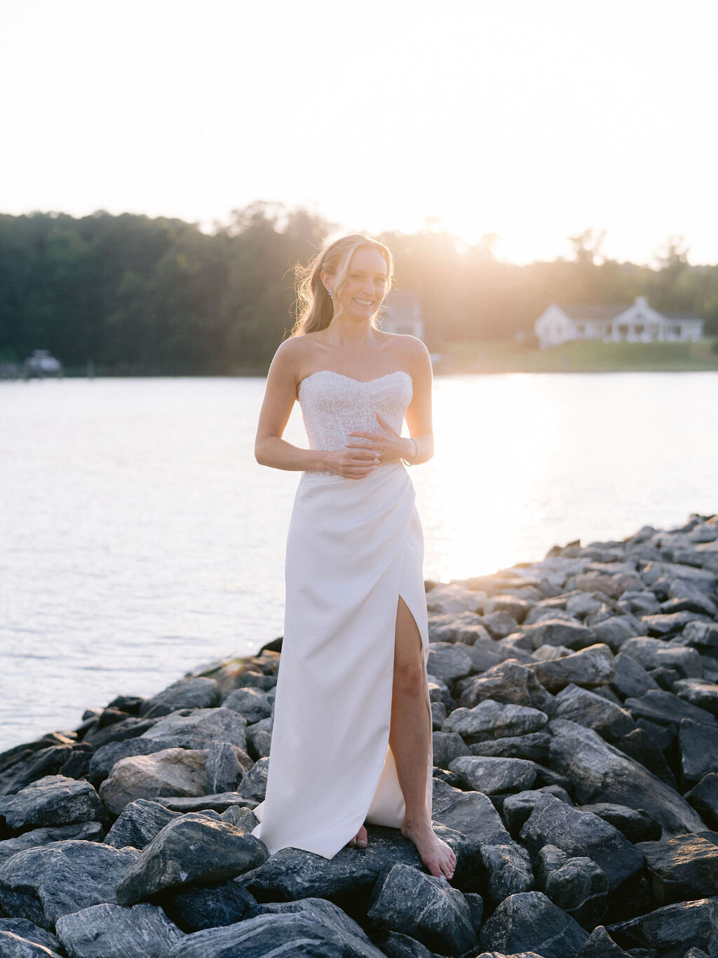 NikkiSanterre_EastCoastLuxuryWeddingPhotographer_TidesInnWedding_Katie&Greg-296